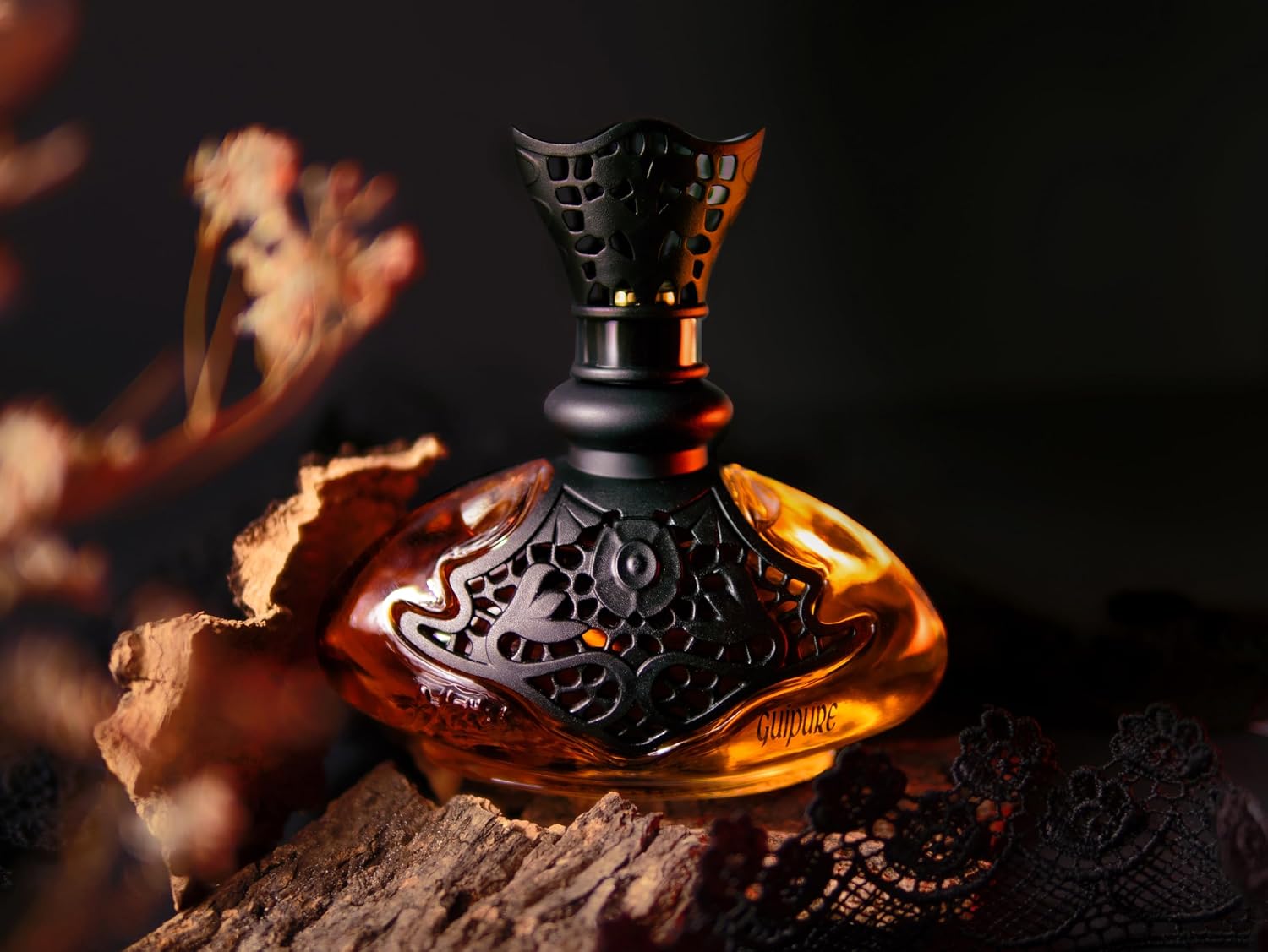 Jeanne Arthes - Guipure & Silk Eau De Parfum - Spray Perfume for Women - Floral Scent - Notes of Sweet Almond, Licorice