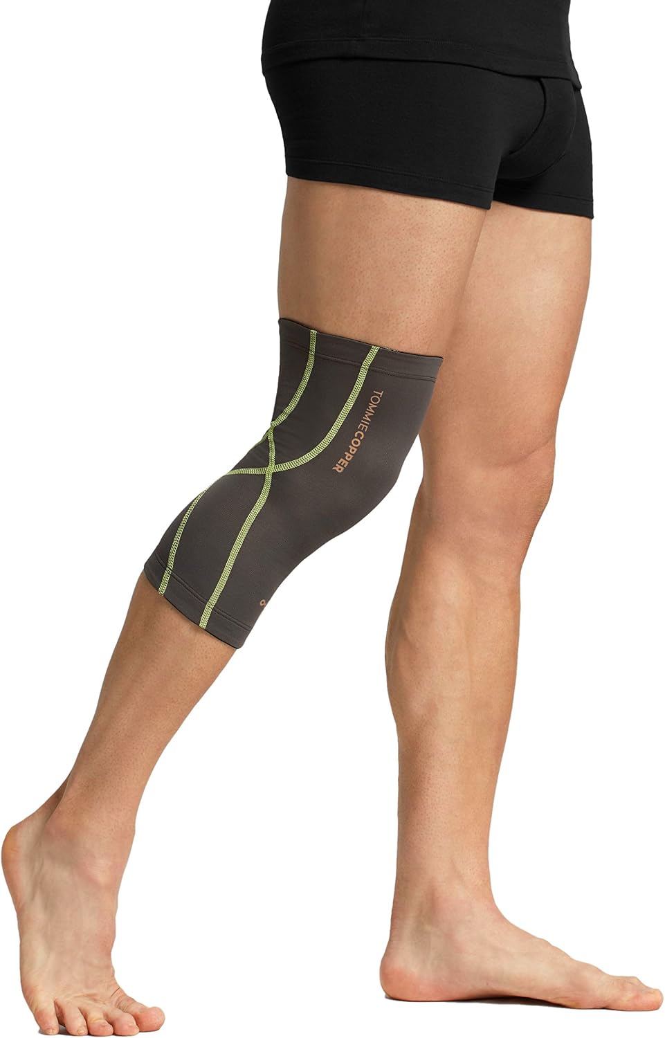 Tommie Copper Performance Compression Knee Sleeve l Knee Brace for Joint Support l Men and Women