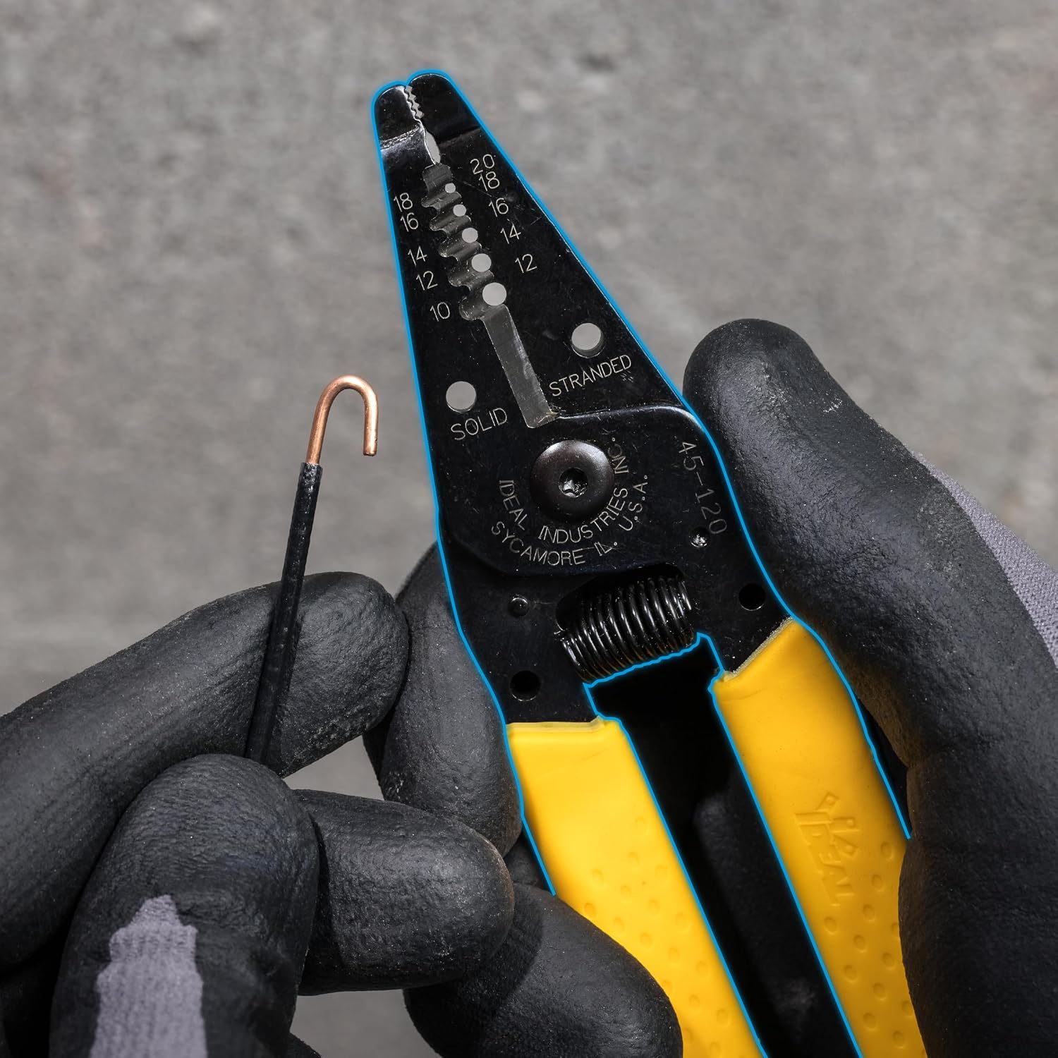 IDEAL Electrical Reflex Super T-Stripper Wire Strippers, 8–16 AWG Solid, 10–18 AWG Stranded, Ergonomic Wire Cutter and Stripping Tool with Textured Sleeves, Locking Handle