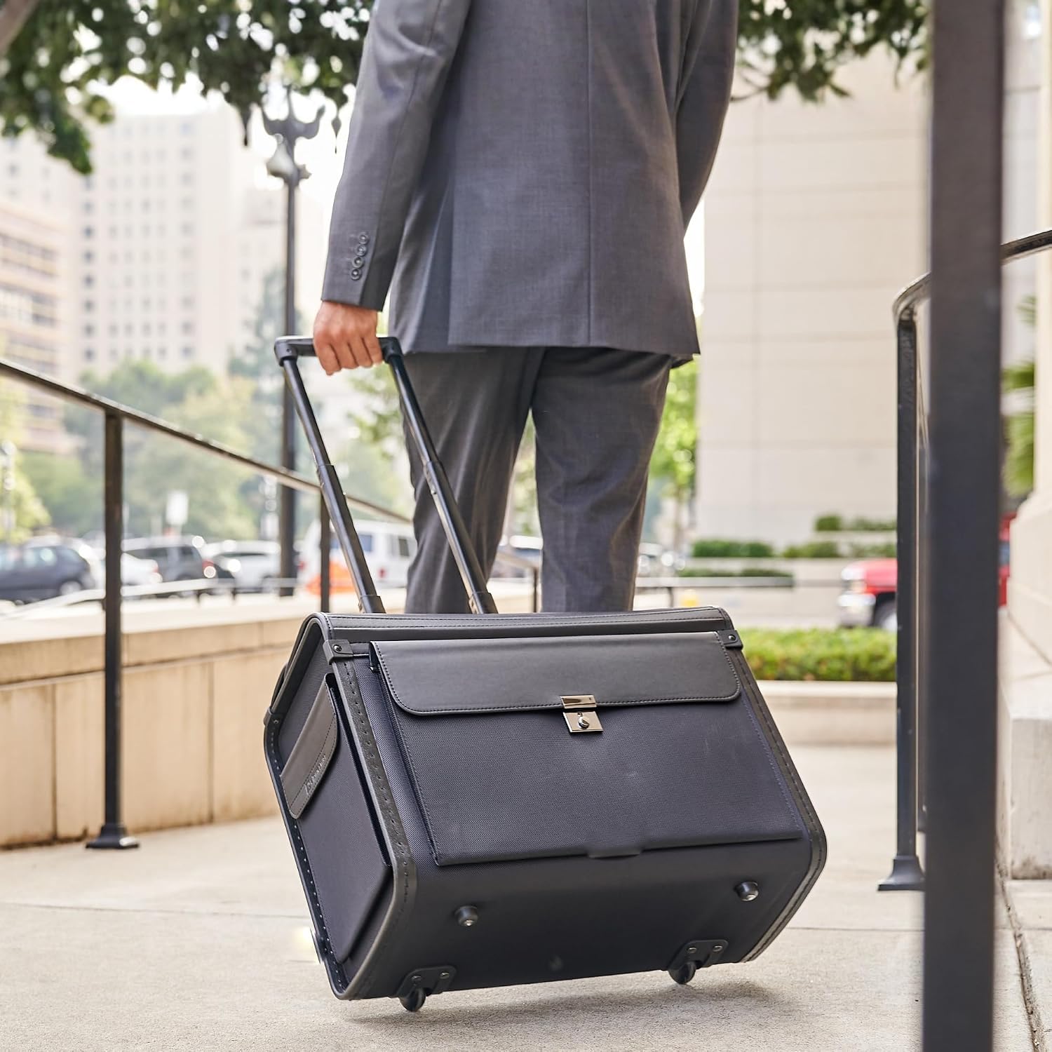 Alpine Swiss Rolling 17" Laptop Briefcase on Wheels Attache Lawyers Case Legal Size