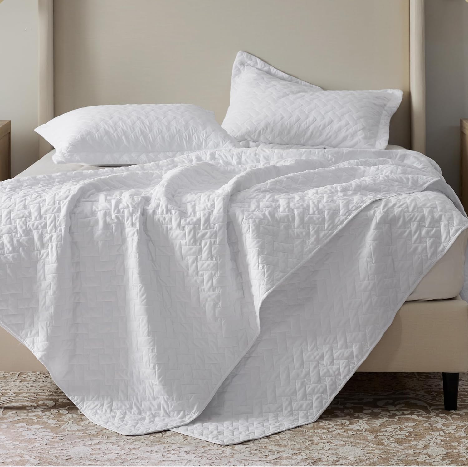 Bedsure Quilts Queen Size - Grey Bedspreads Queen Size with Basket Weave Pattern, Soft Quilt Bedding Set, Lightweight Comforter Set Coverlet for All Seasons with 2 Pillow Shams (90" x 96")
