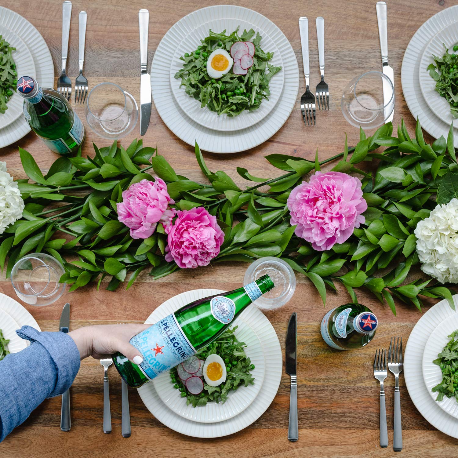 S.Pellegrino Sparkling Natural Mineral Water, 6 Pack of Glass Bottles