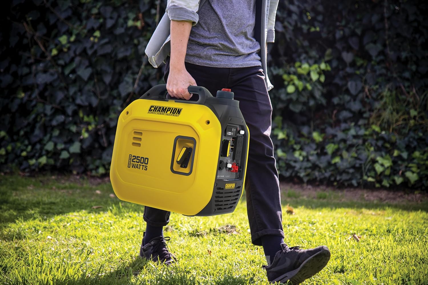 Champion Power Equipment 2500-Watt Ultralight Portable Inverter Generator with Quiet Technology and Free 3-Year Warranty | 39.7 lb, 53 dBA quiet