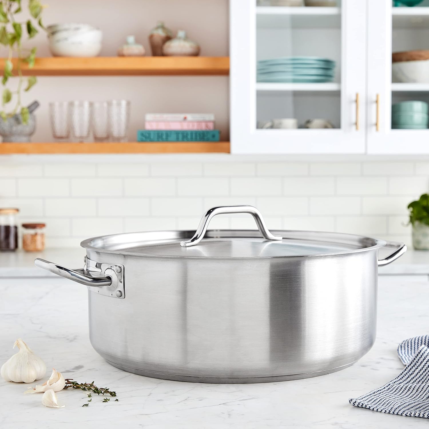 Winco 15 qt Stainless Steel Brazier Pan with Lid | Flat bottom, Wide base, Riveted handles, Induction safe, Great for Braising, Simmering, Batch Cooking and Restaurant Kitchens