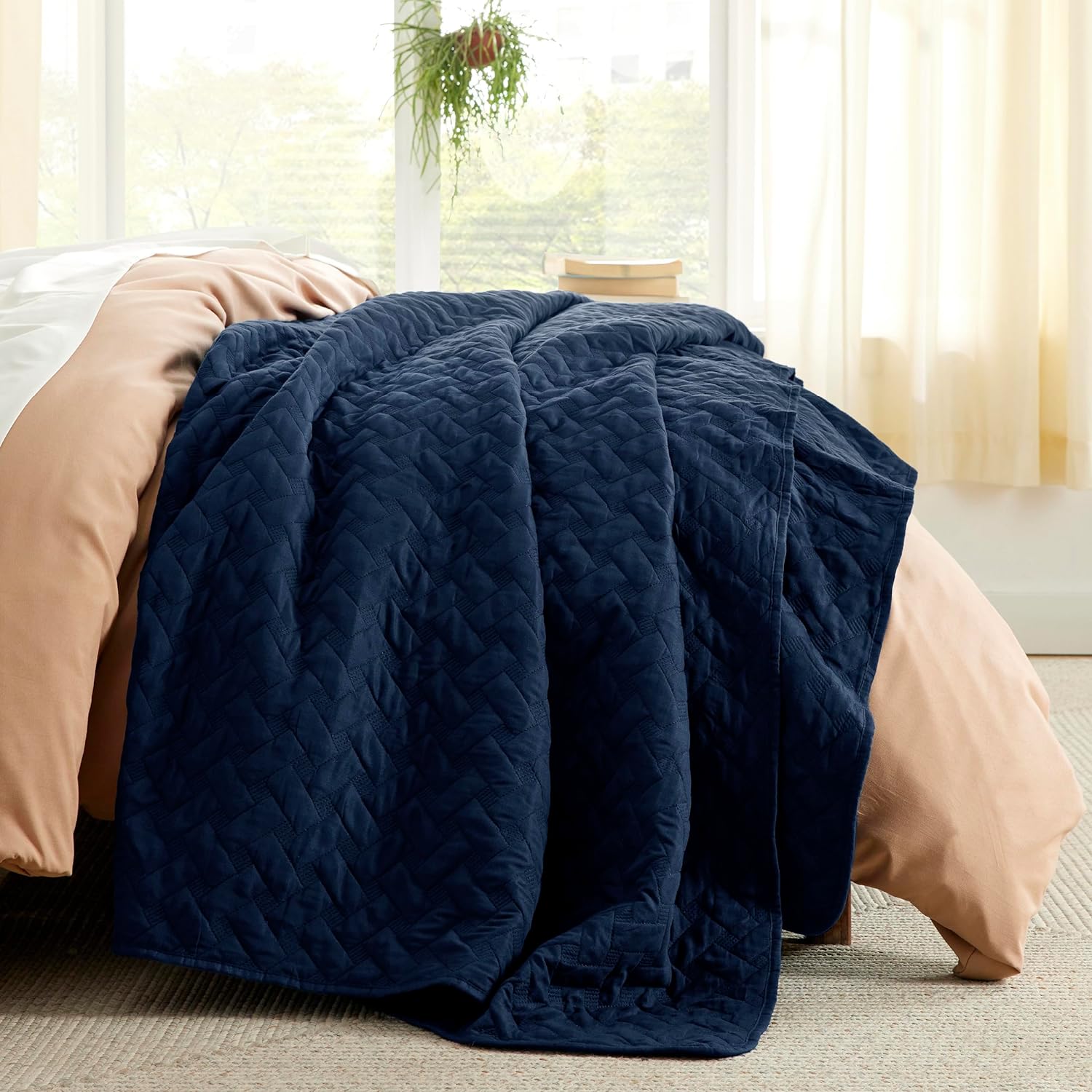 Bedsure Quilts Queen Size - Grey Bedspreads Queen Size with Basket Weave Pattern, Soft Quilt Bedding Set, Lightweight Comforter Set Coverlet for All Seasons with 2 Pillow Shams (90" x 96")