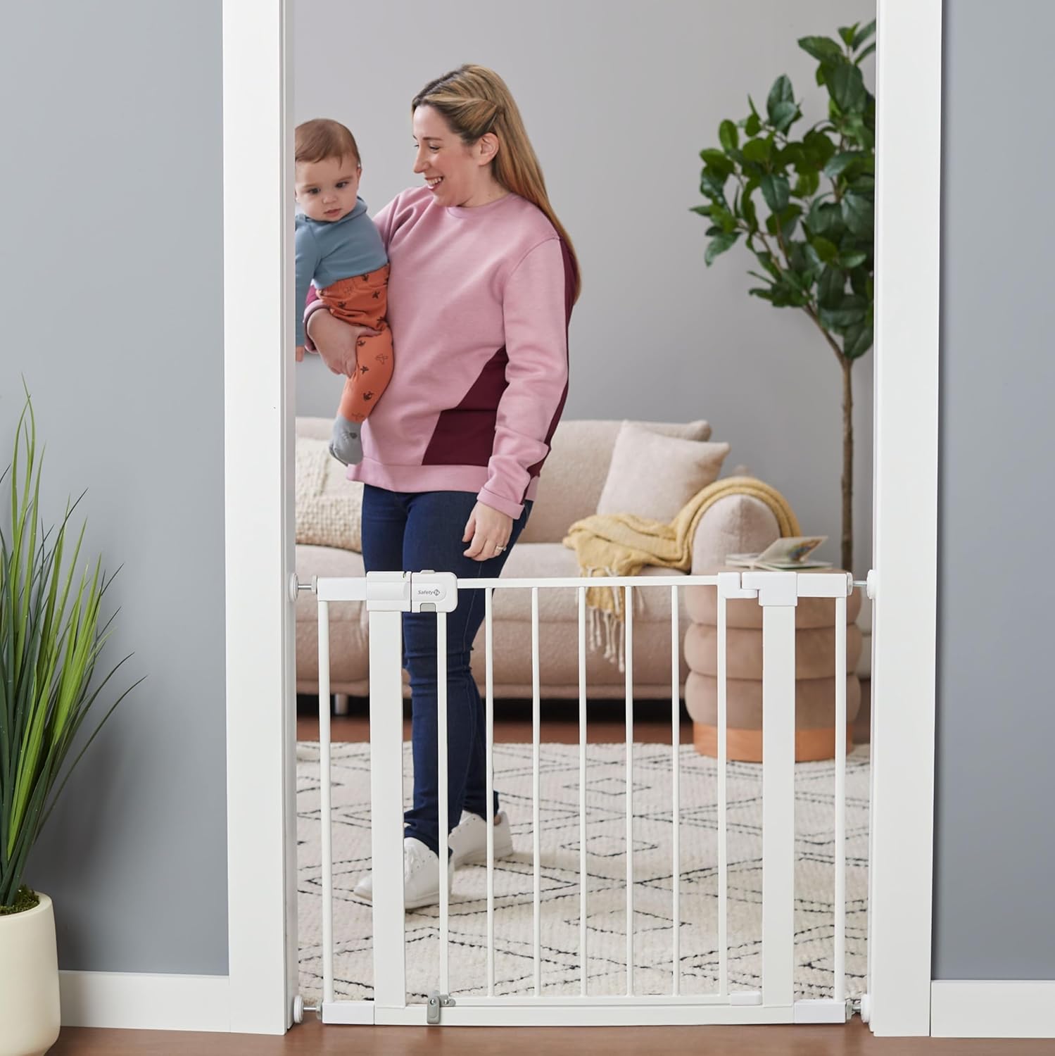 Safety 1st Easy Install Walk Thru Baby Gate for Doorway With Door, Dog Gates, Fits 29"-38", Easy Install 28" Tall, White