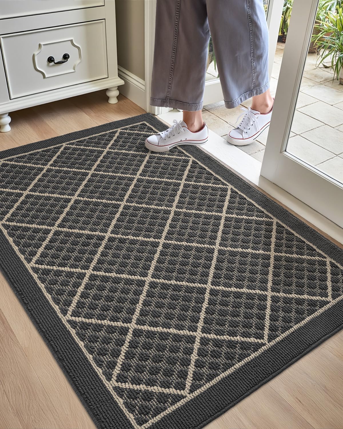 DEXI Front Door Mat Indoor Entryway 24x36 Inside Entrance Doormat Green