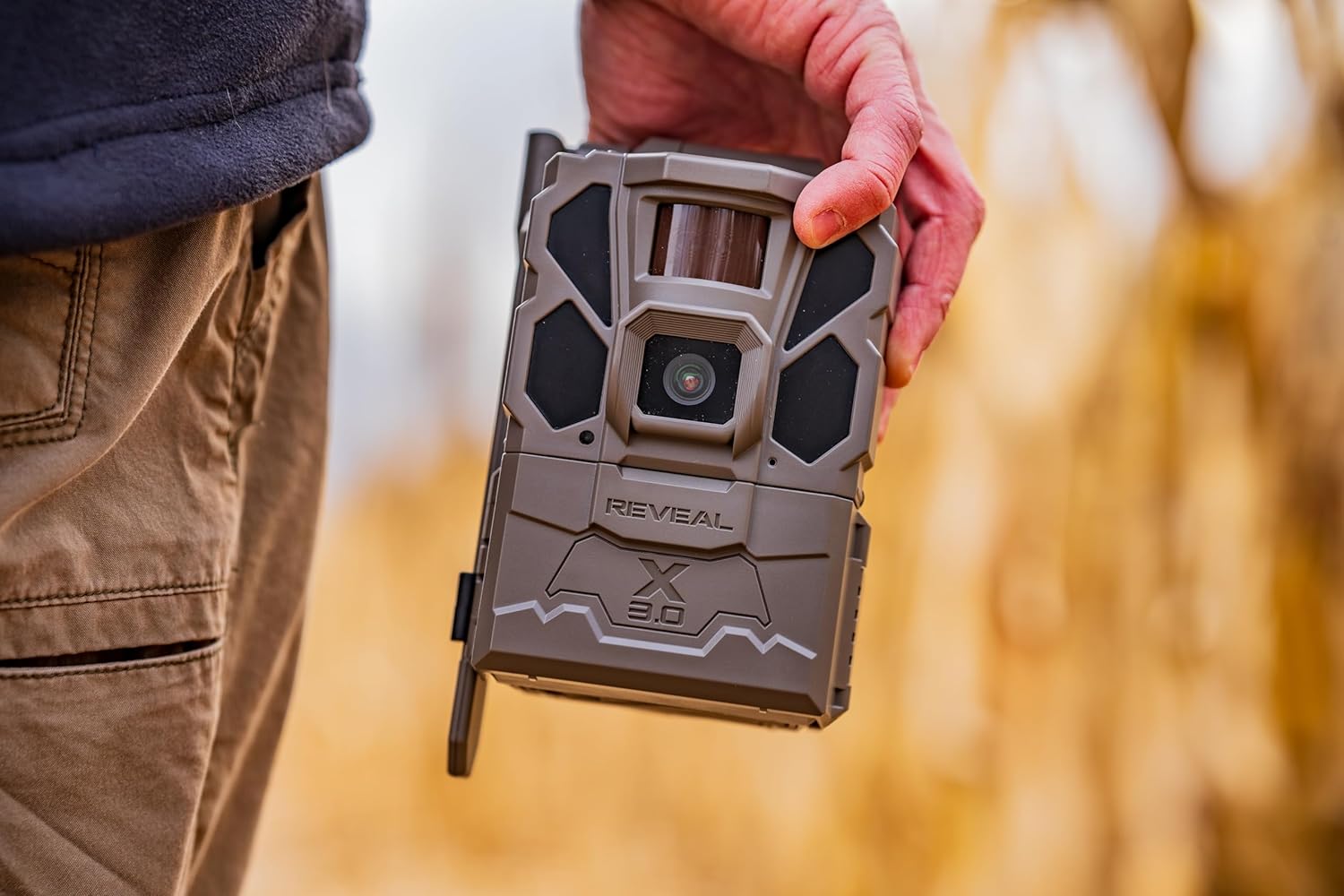 TACTACAM Reveal X 3.0 Cellular Trail Camera Reveal Solar Panel | Night Vision, 4K photo, 1080p video, auto-connect multi-carrier LTE