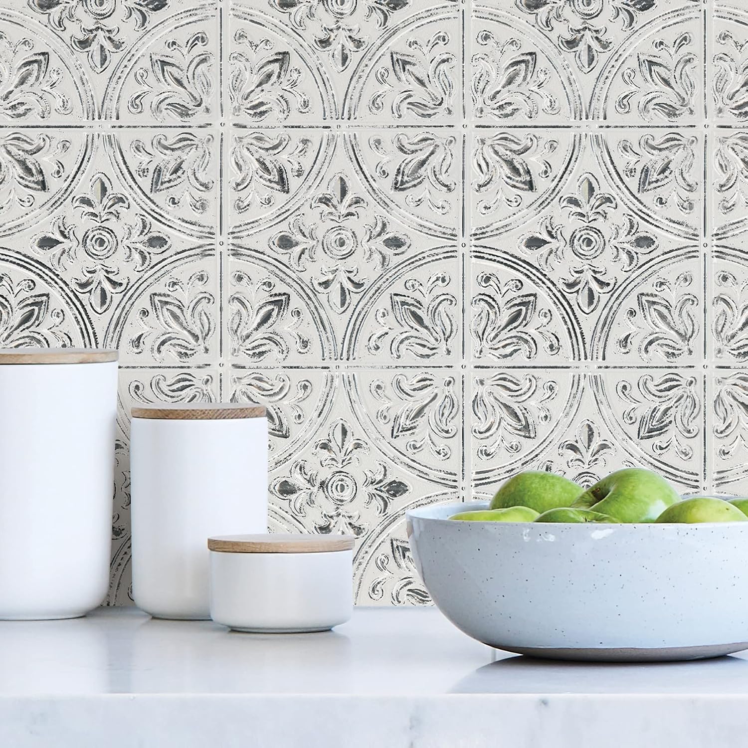 InHome NH3149 Chelsea Antique White Peel & Stick Tin Tiles, Metallic