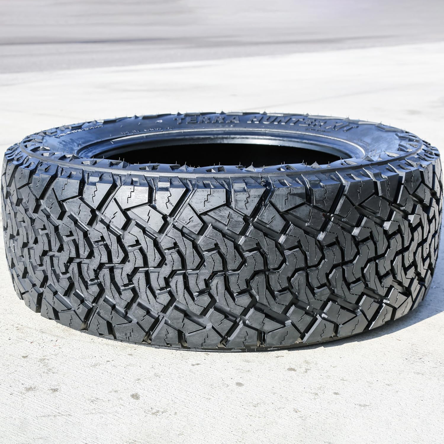 Venom Power Terra Hunter X/T LT285/75R16 Extreme Terrain E (10 Ply) Tire