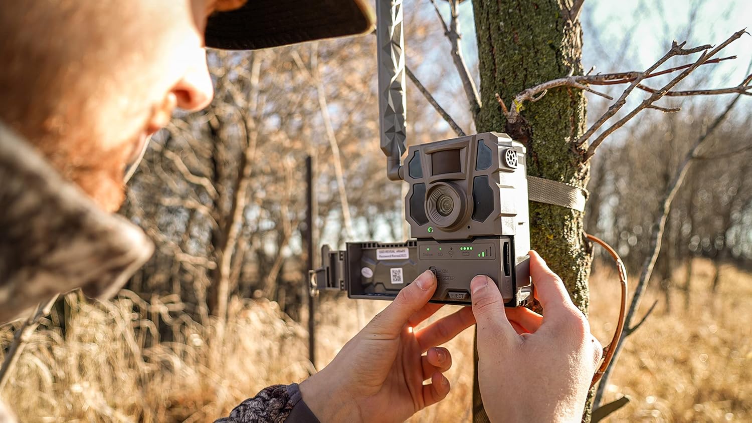 TACTACAM Reveal X GEN 2.0 Cellular Trail Camera with 32GB SD Card Bundle