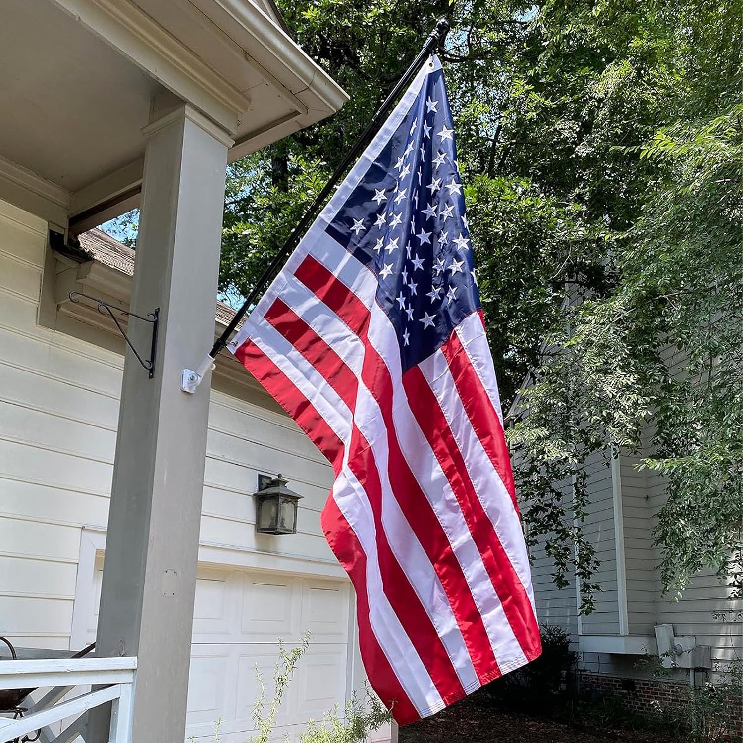 TOPFLAGS American Flag 4x6 Heavy Duty Outdoor US Flags for Outside Embroidered Stars USA Banner Sewn Stripes with Brass Grommets Vibrant Color