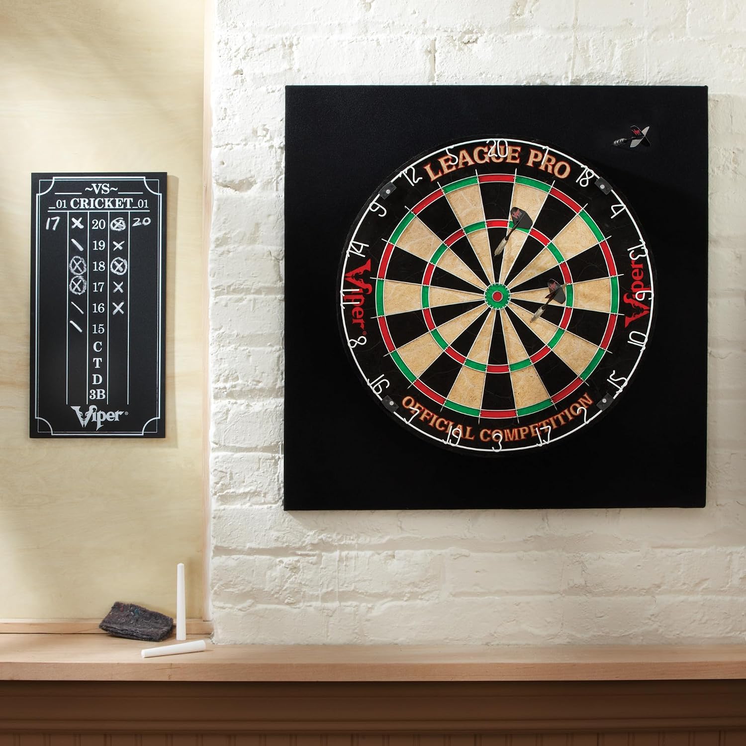 Viper League Pro Regulation Bristle Steel Tip Dartboard Starter Set with Staple-Free Bullseye, Radial Spider Wire
