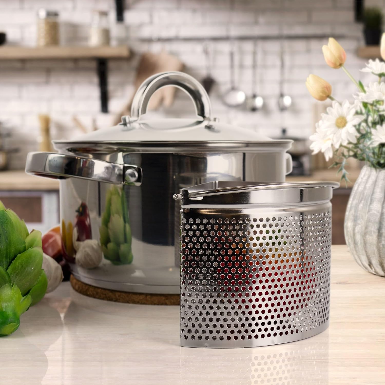 Oster Dutch Oven with Steamer Basket 3-Quart - Sangerfield Stainless Steel, Stovetop Steamer for Vegetables, Rice & Tamales, Dishwasher Safe