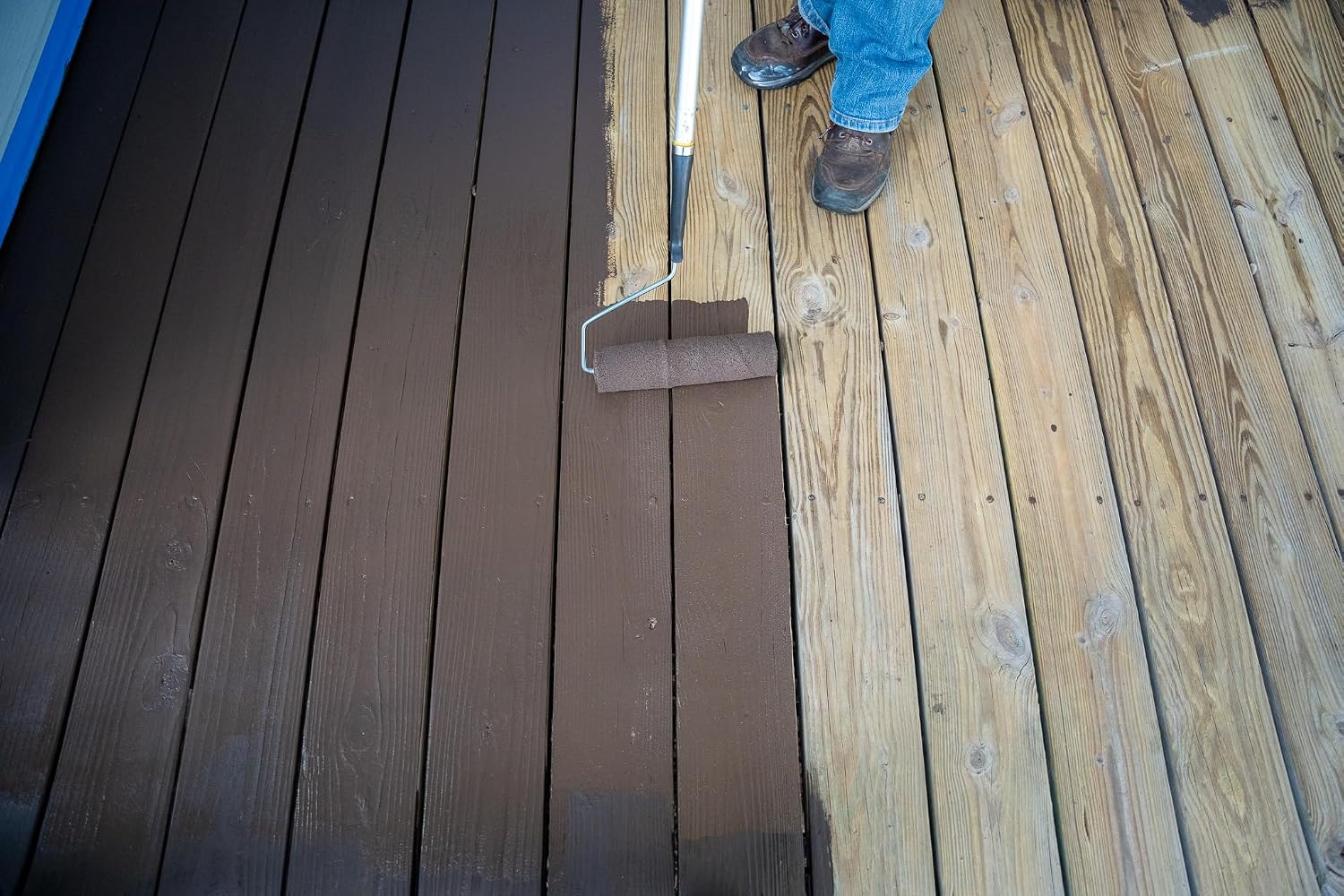 #1 Deck Premium Advanced Solid Color Outdoor Wood Stain and Sealer in One – Water Based Sealant for Wood Decks, Fences, & Siding - 1 Gal - Made in USA - Simply White