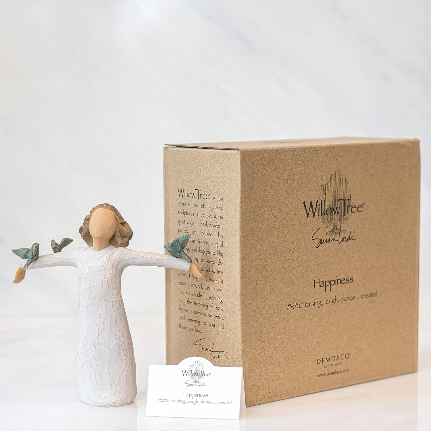 Willow Tree Happiness, Sculpted Hand-Painted Figure | Cast from a Susan Lordi Original Carving, Meaningful Keepsake Gift for Loved Ones, Display on Shelf, Table or Mantel