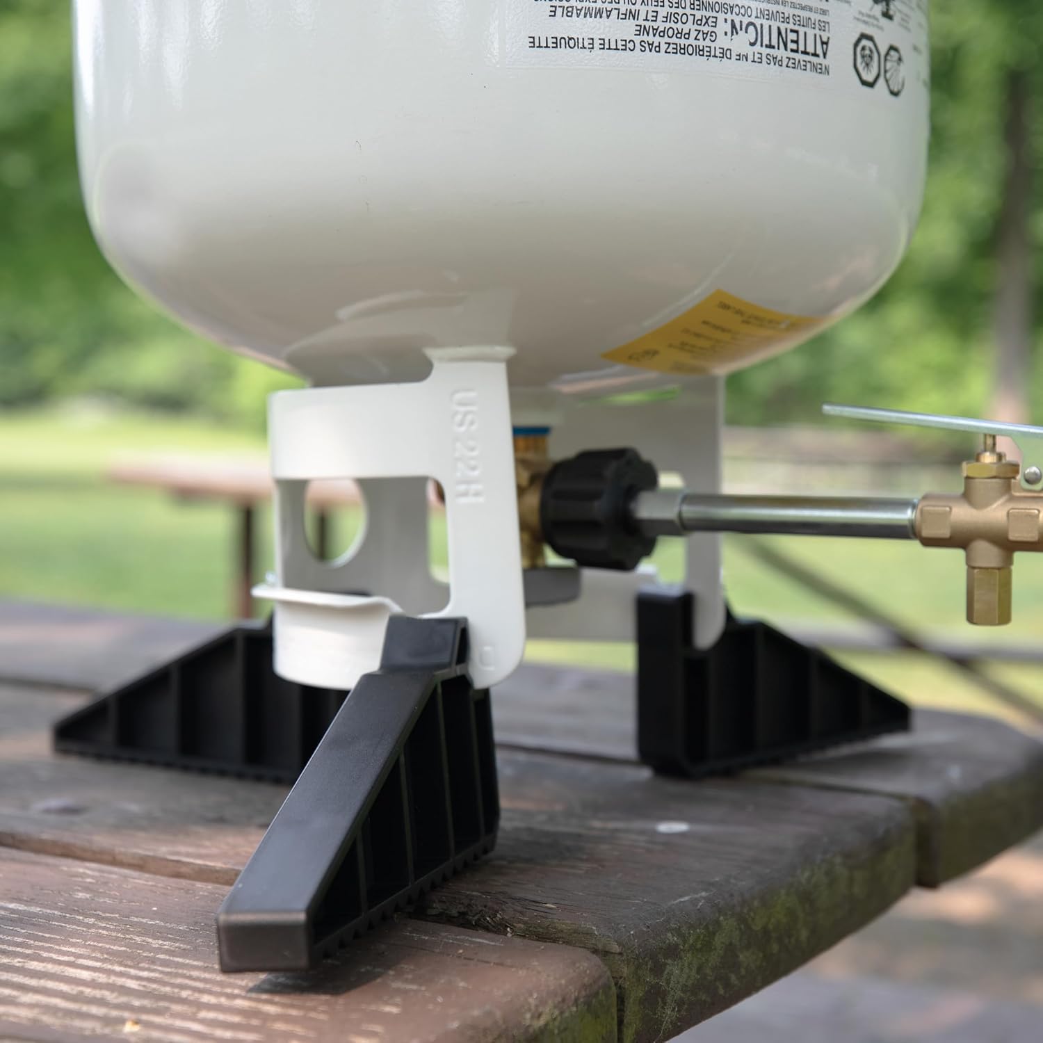 Mr. Heater 4,000-9,000 BTU Portable Propane Heater Bundle with Refillable Propane Tank Kit