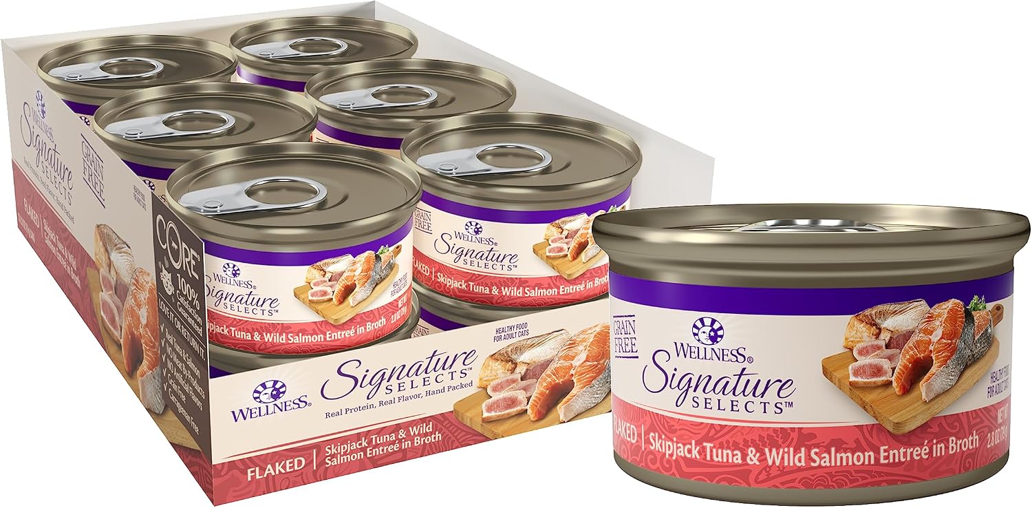 Wellness CORE Signature Selects Shredded Adult Canned Wet Cat Food, Natural, Protein Rich, Grain Free, Chicken Entrée Recipe, 2.8 oz, Pack of 12 Cans