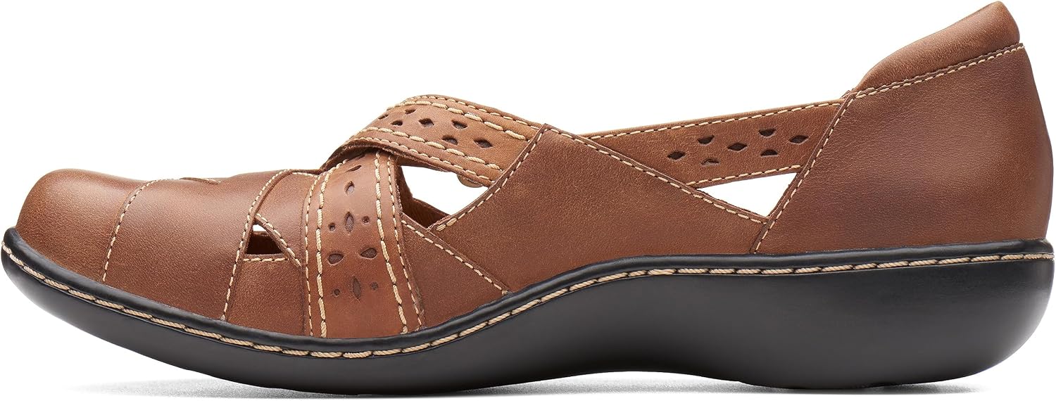 Clarks Women's Ashland Spin Q