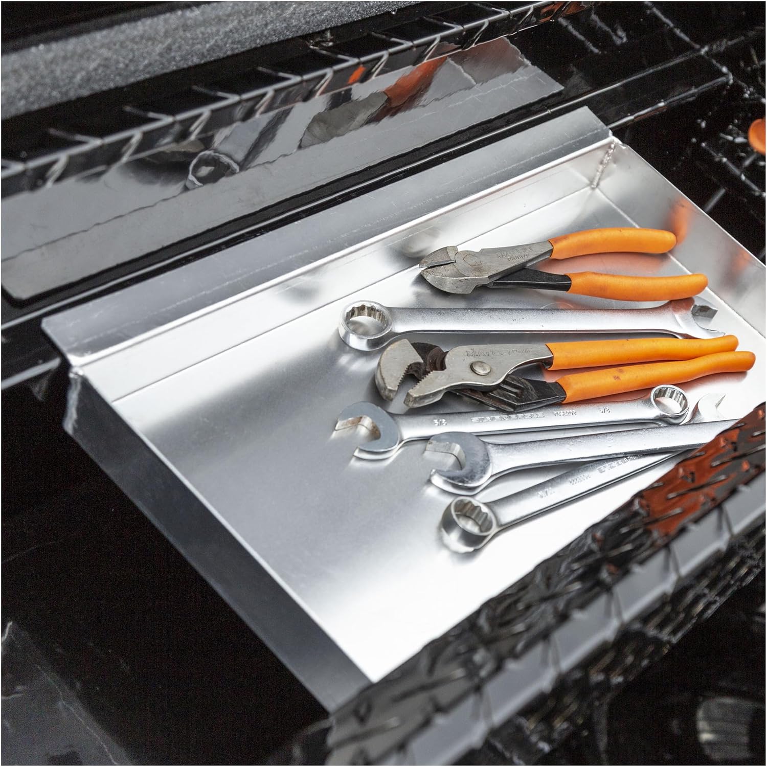 UWS EC10882 72-Inch Gloss Black Heavy-Wall Aluminum Deep Slim Truck Tool Box with Low Profile, RigidCore Lid