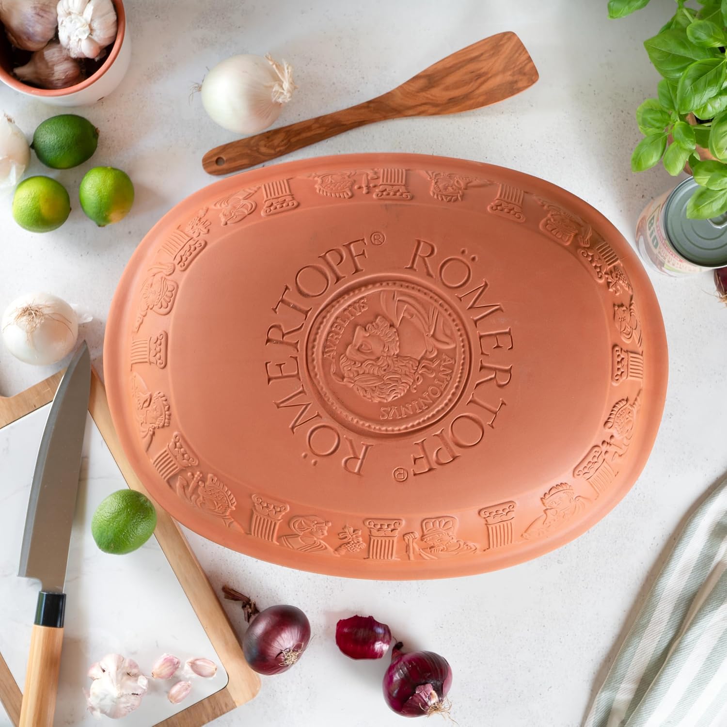 Romertopf Clay Roaster | Non-Stick Dutch Oven | Healthy Pot Cooking | Clay Baker | Versatile Cooking Vessel - 7.3 Quarts (7 Liters) For Up To 8 People