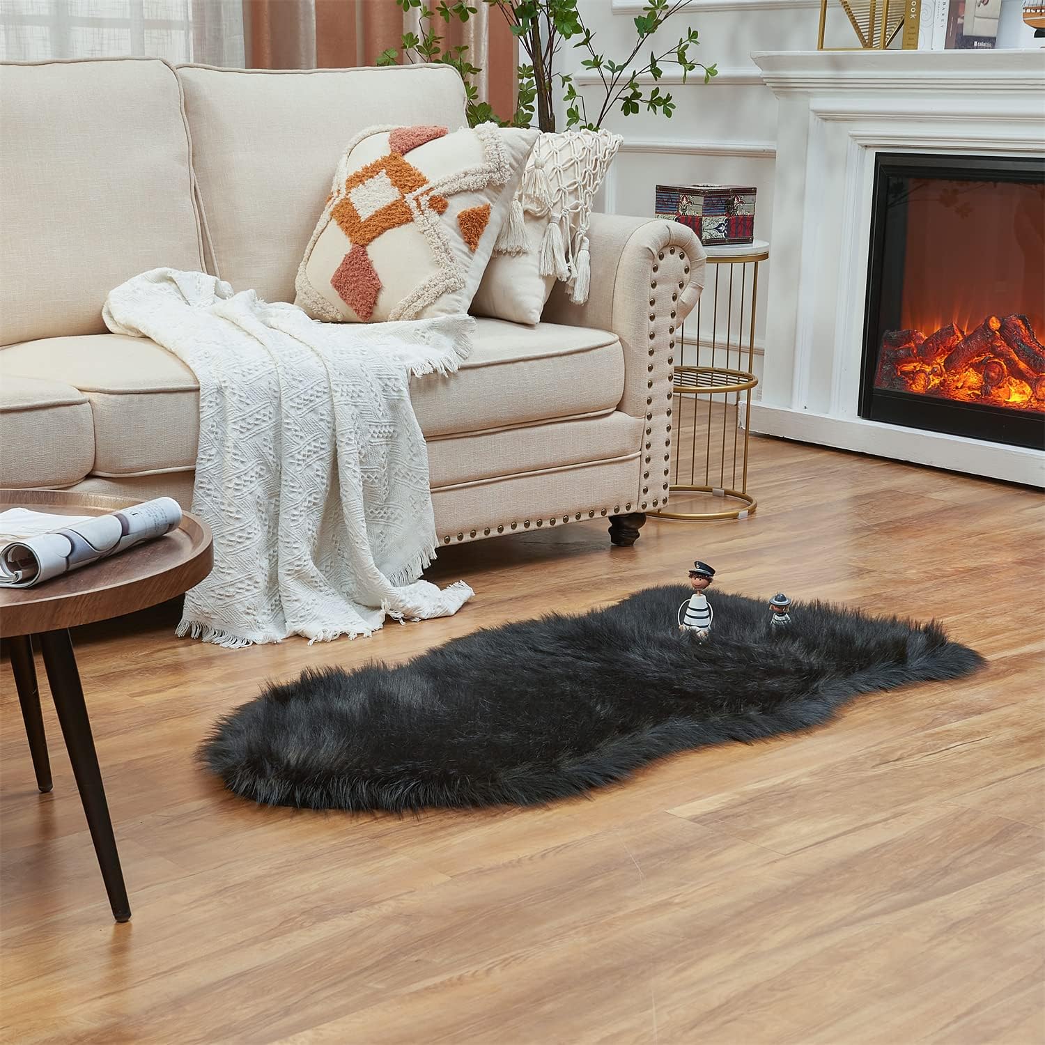 EasyJoy Ultra Soft Fluffy Shaggy Area Rug Faux Fur Rug Chair Cover Seat Pad Fuzzy Area Rug for Bedroom Floor Sofa Living Room (2 x 6 ft Sheepskin