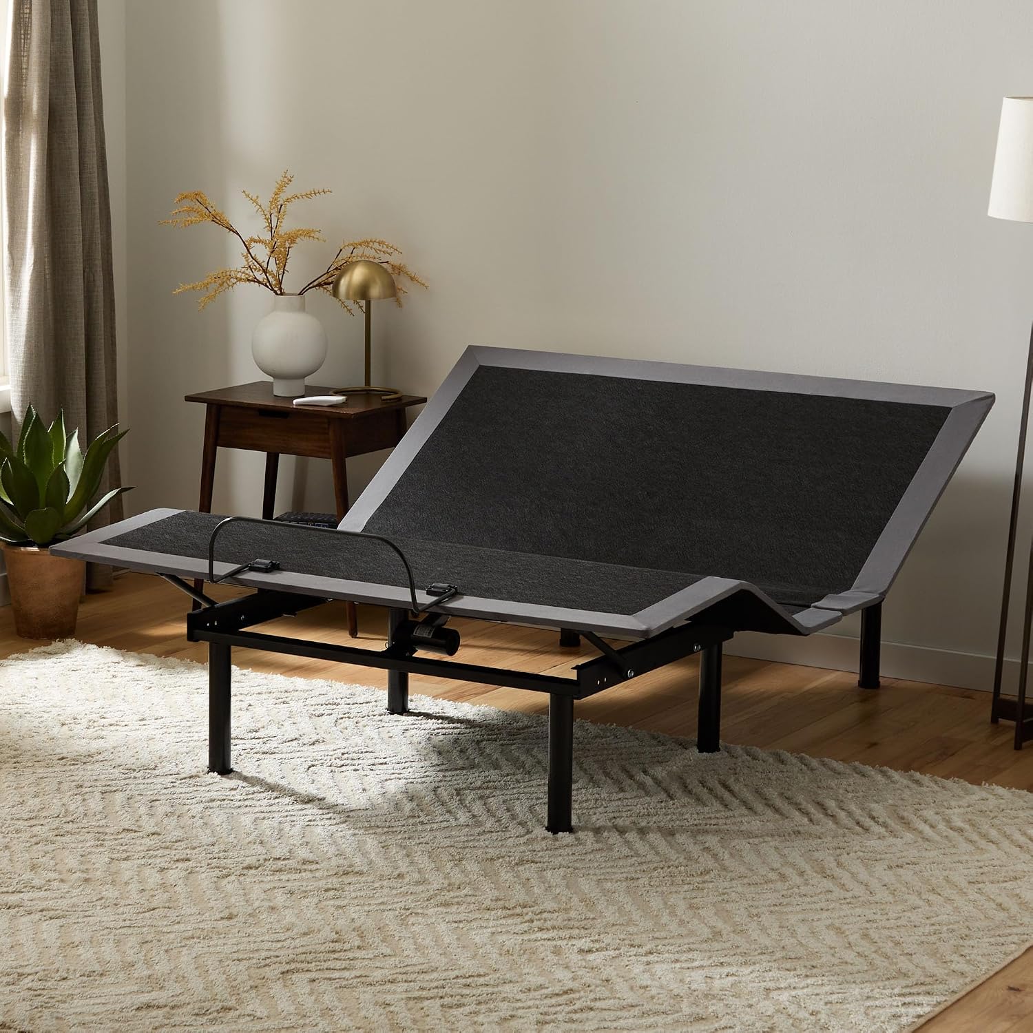 Lucid® L300 Adjustable Bed Frame – USB – Memory Position – Remote, Twin XL