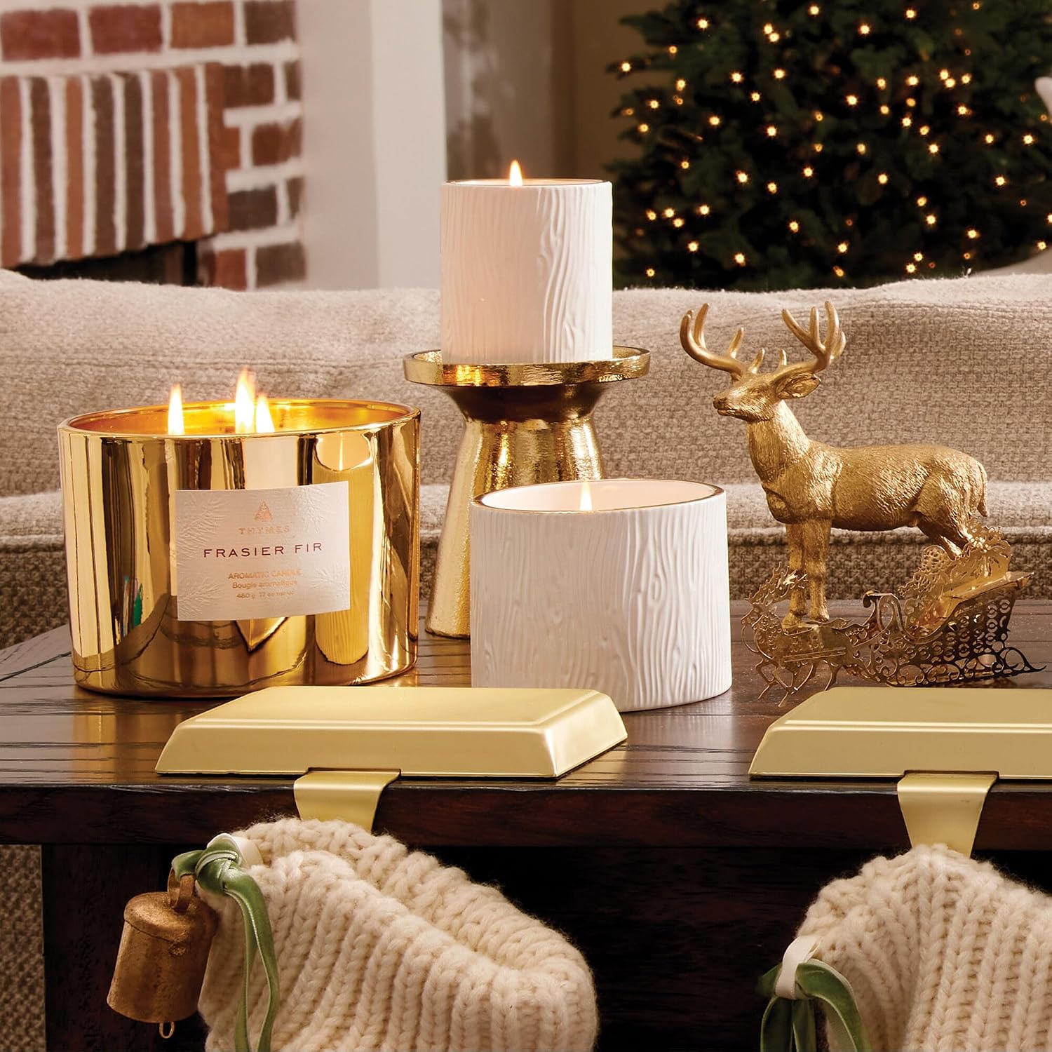 Thymes Frasier Fir Gilded Gold 3-Wick Candle - Scented Candle with a Crisp Just-Cut Forest Fragrance - Luxury Home Fragrance - Elegant Holiday