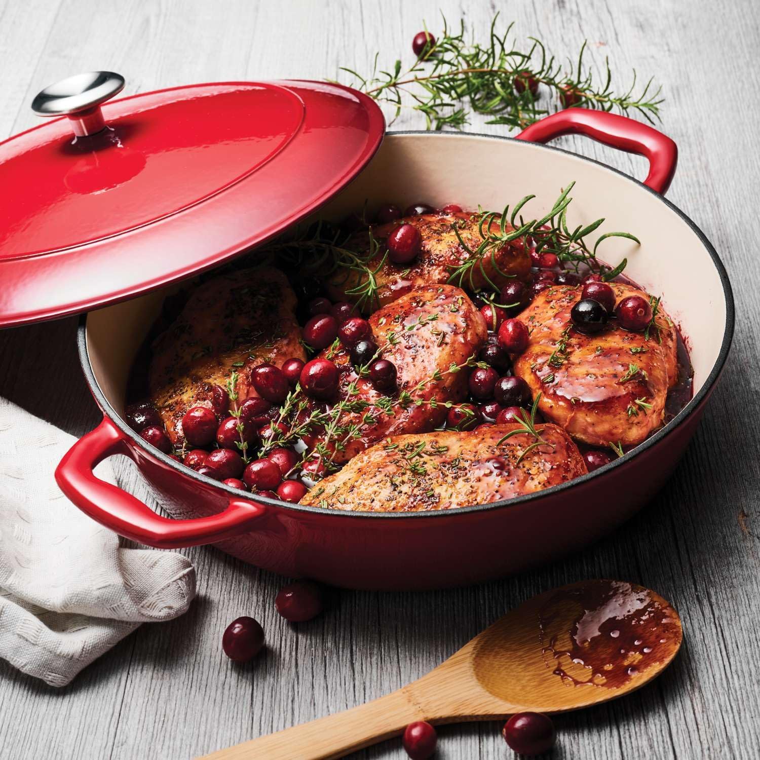 Tramontina Bestow Enameled Cast Iron 4-Qt Braiser Pan with Lid, Blue | Oven-to-Table Casserole Dish, Great for Shallow Braises & Simmers