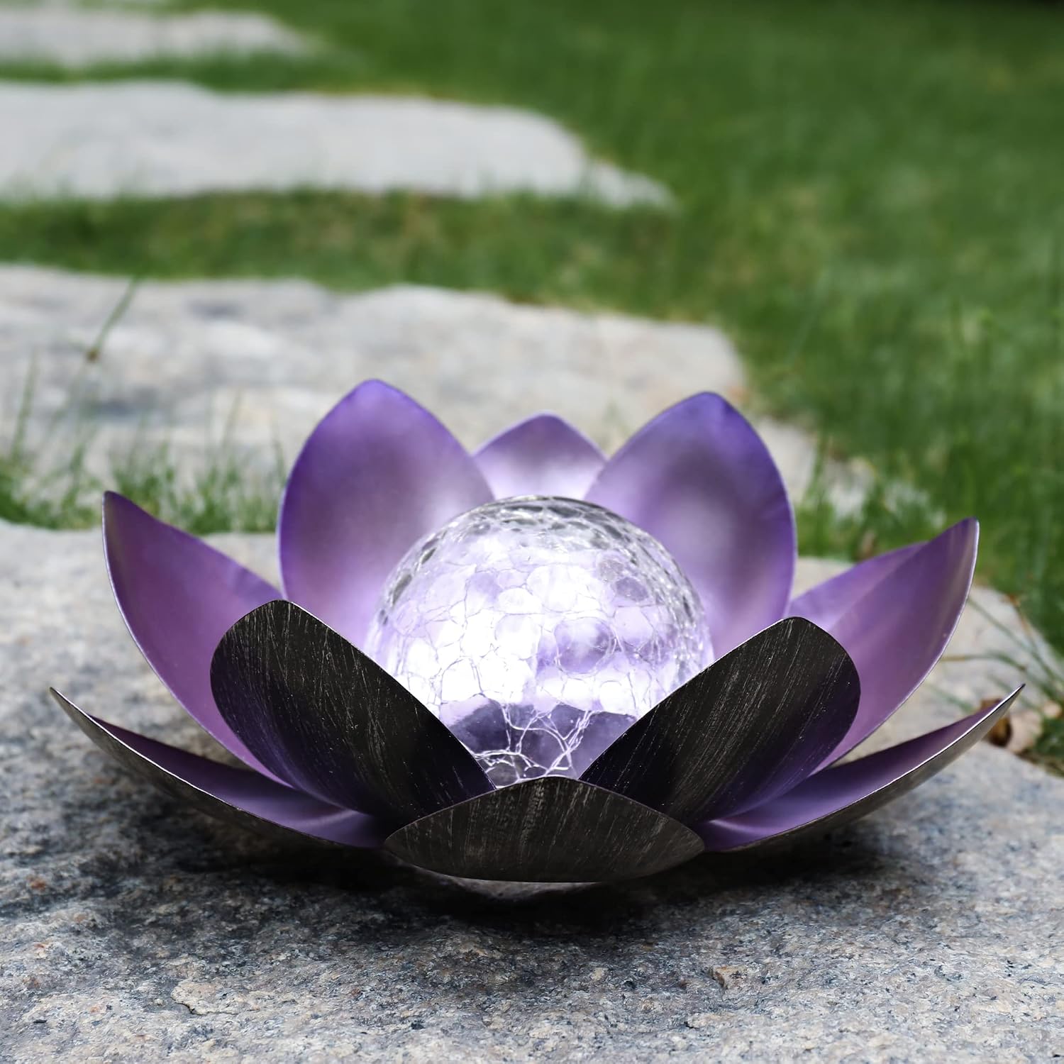 Outdoor Solar Lights, Garden Decor, Crackle Glass Globe, Waterproof Metal Lotus Flower Light for Patio, Lawn, Walkway, Tabletop, Ground