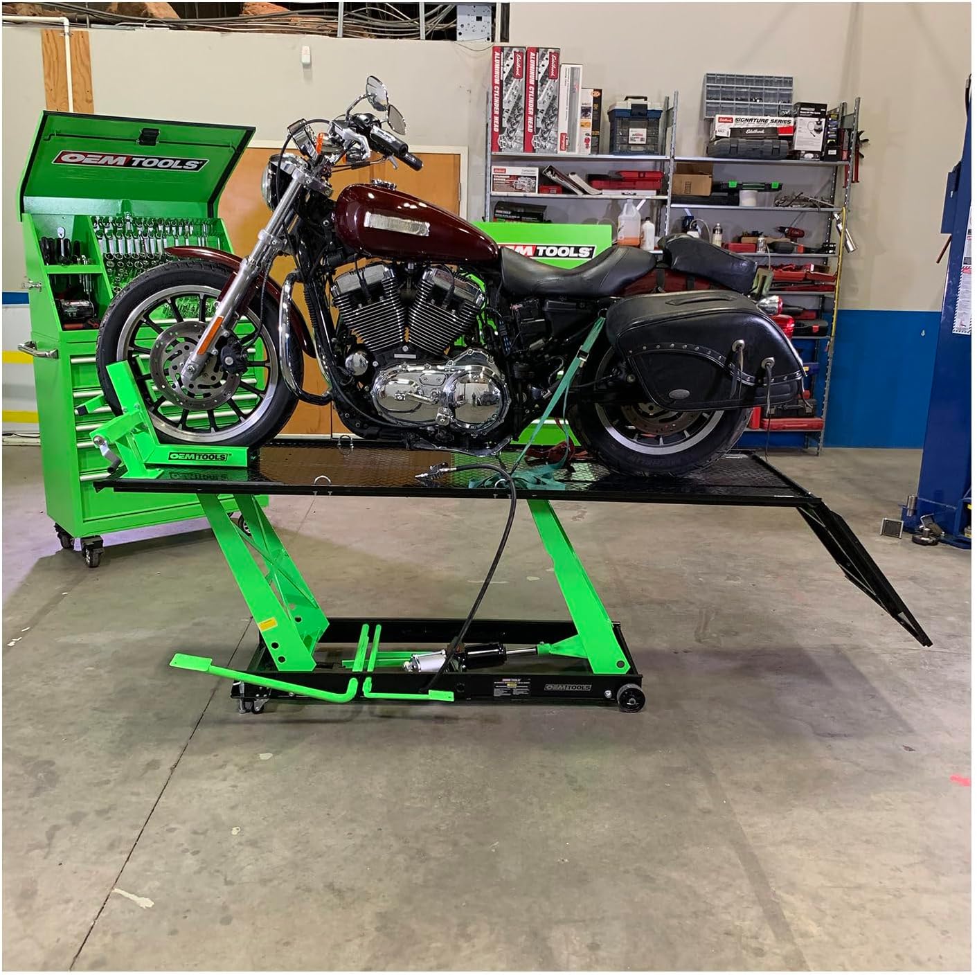 OEMTOOLS 24859 1000 Lb. Capacity Air Hydraulic Motorcycle Lift
