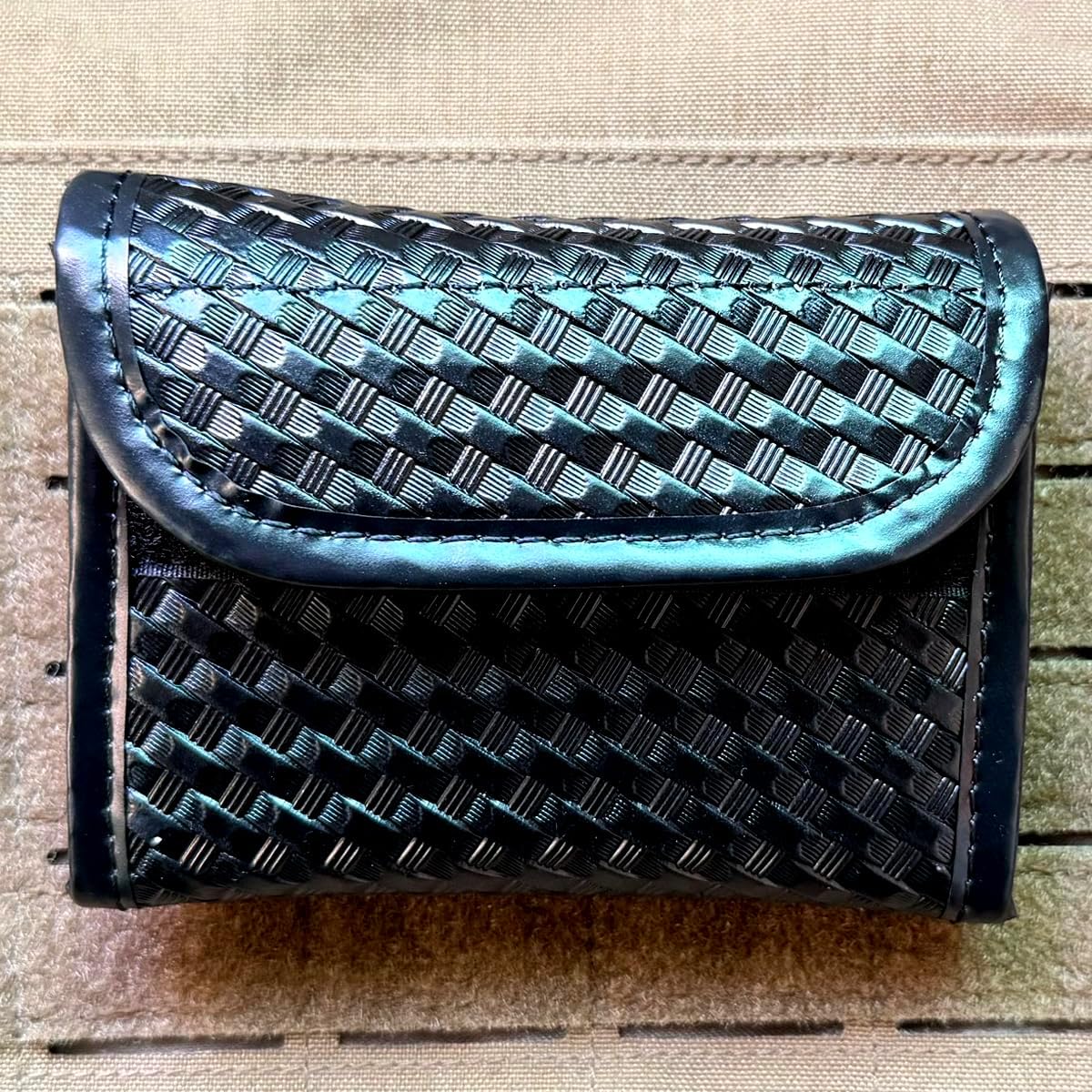ROCOTACTICAL Flat Latex Glove Pouch, Basketweave Glove Holder for Duty Belt