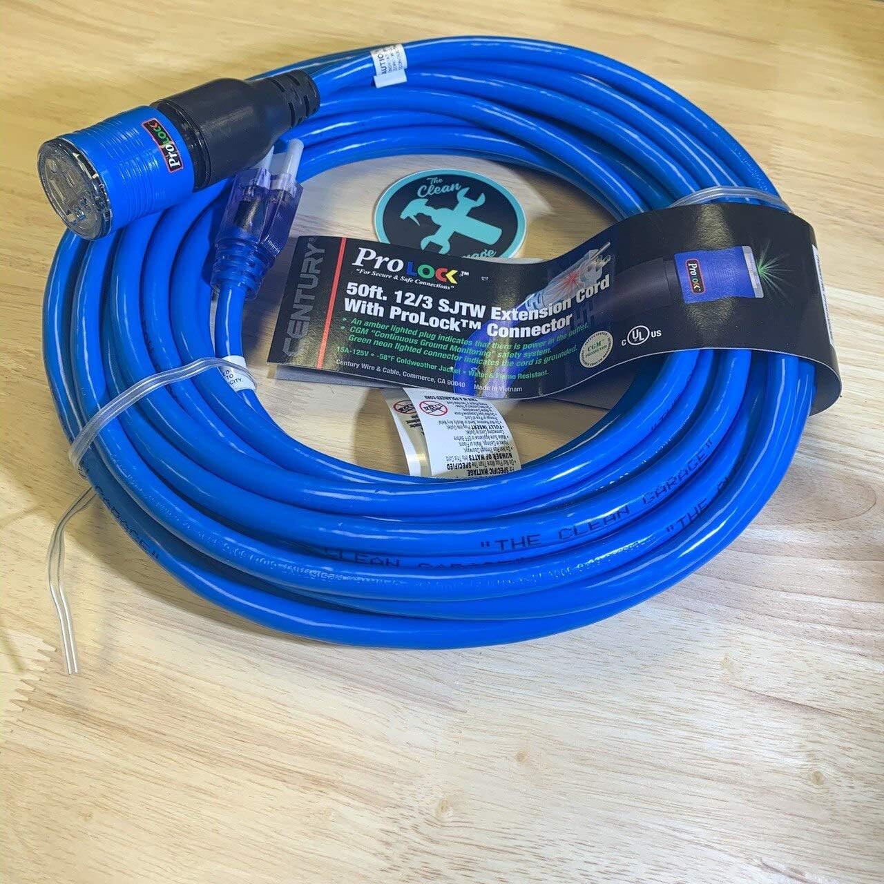 The Clean Garage 50' 12/3 SJTW Pro Lock Locking Lighted Extension Cord Blue