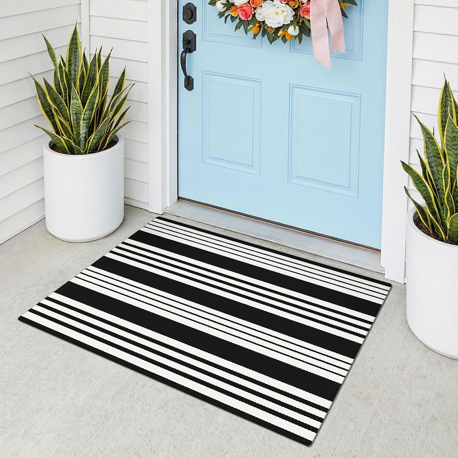KOZYFLY Black and White Area Rug 3x5 Ft Washable