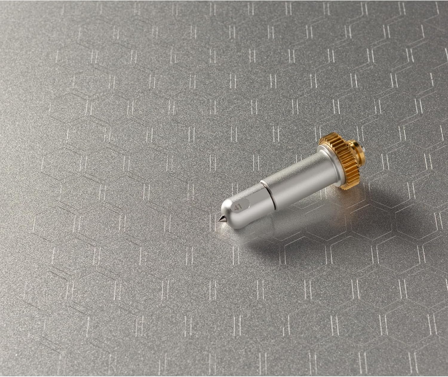 Cricut Engraving Tip + QuickSwap Housing, Silver
