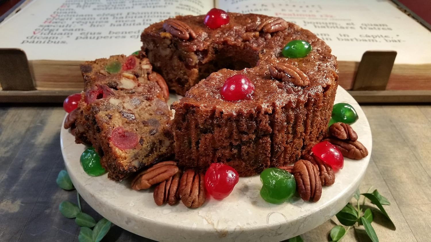 Assumption Abbey Fruit Cake in Traditional Tin, 2 lbs