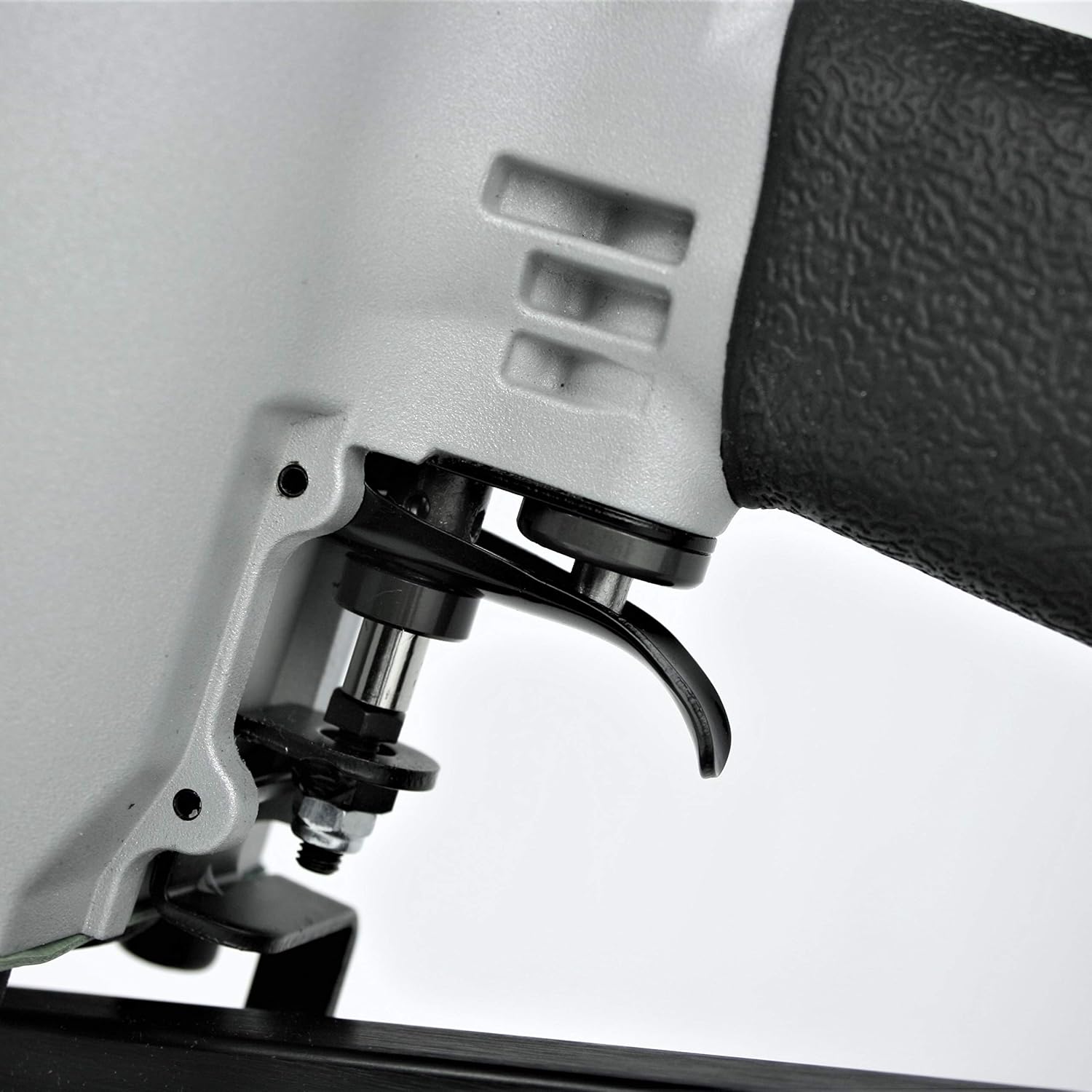 PneuTools SN2283H-AD 21 Degree Framing Nailer