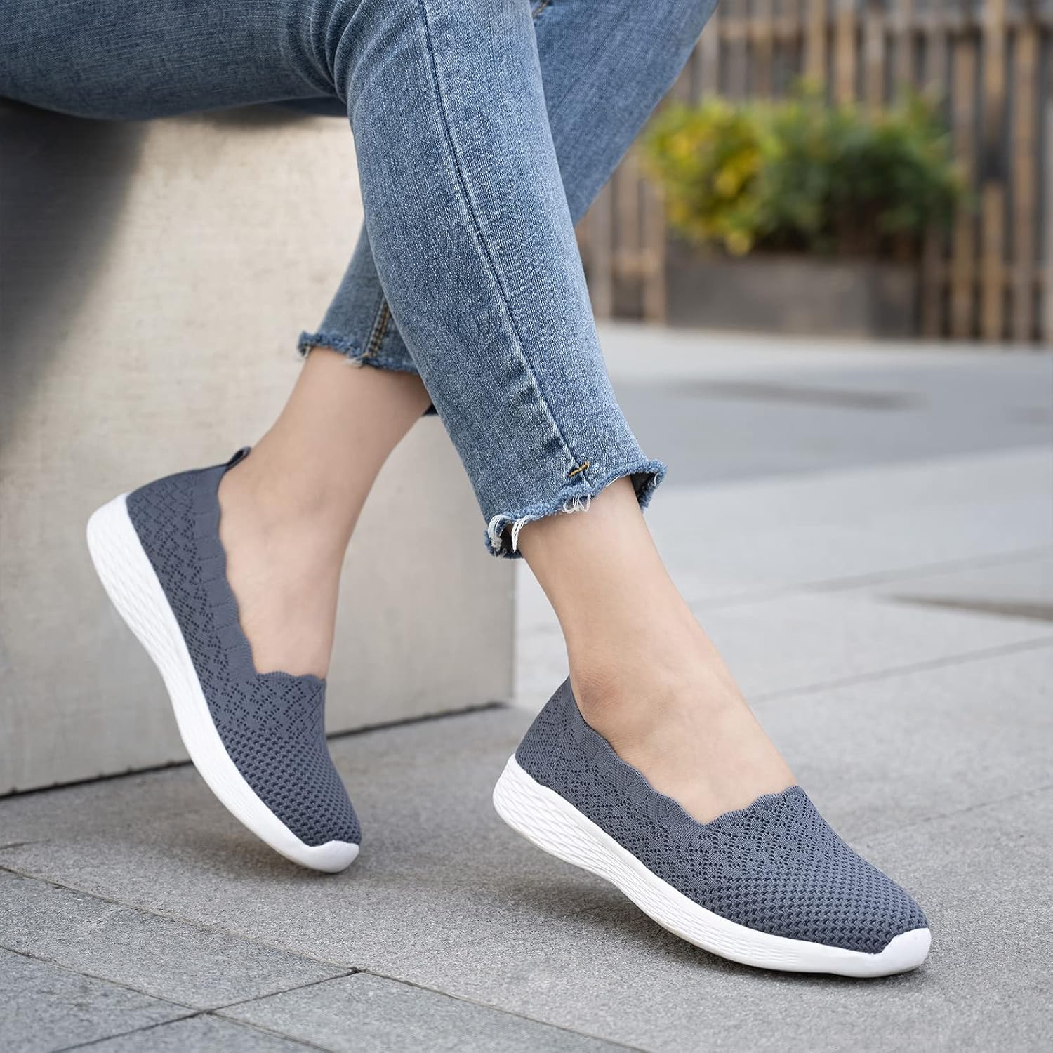 poemlady Women's Walking Shoes Slip On Knit Mesh Loafers Round Toe Flat