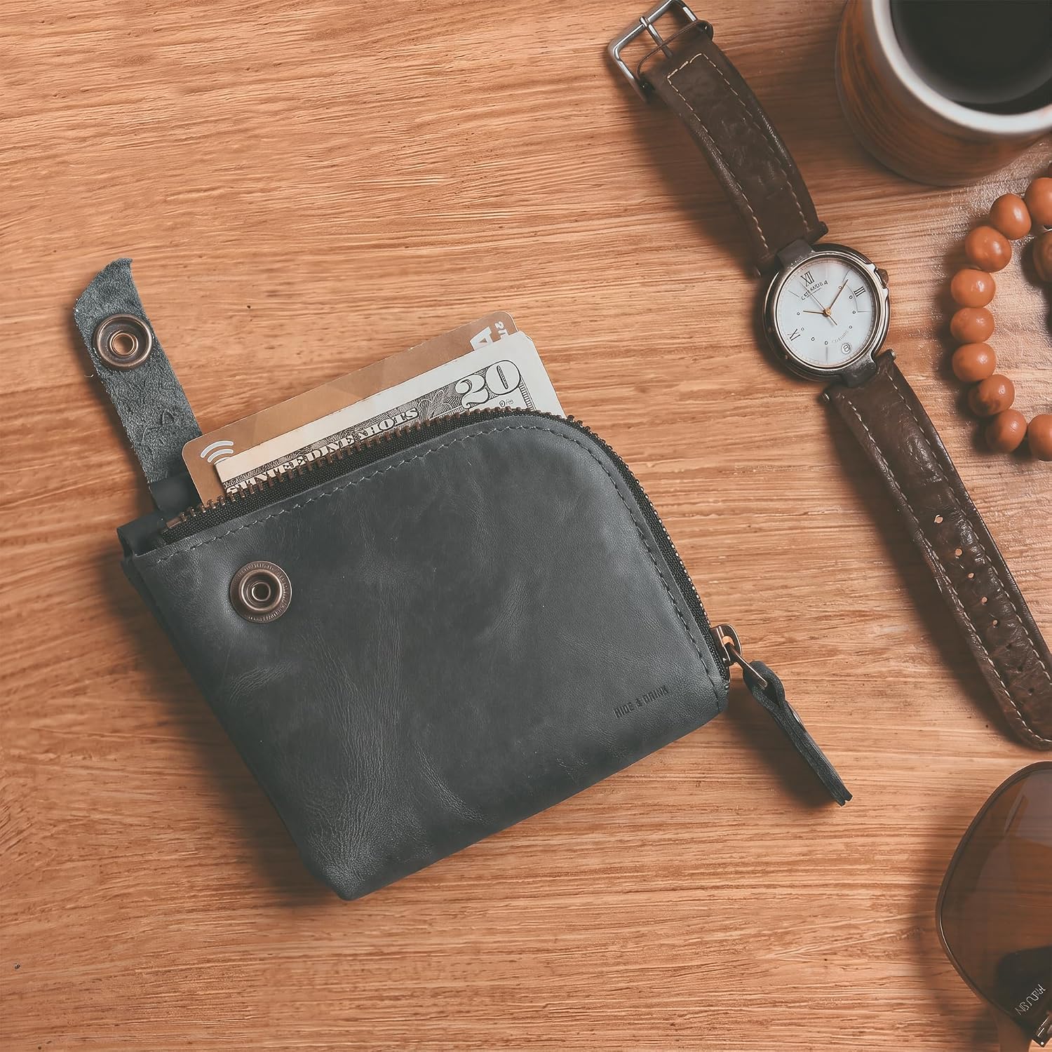 Hide & Drink, Leather Zippered Wallet, Holds Up to 6 Cards Plus Folded Bills, Pouch Organizer, Cash Holder, Travel Essentials, Mini, Pocket-Size, Handmade (Bourbon Brown)