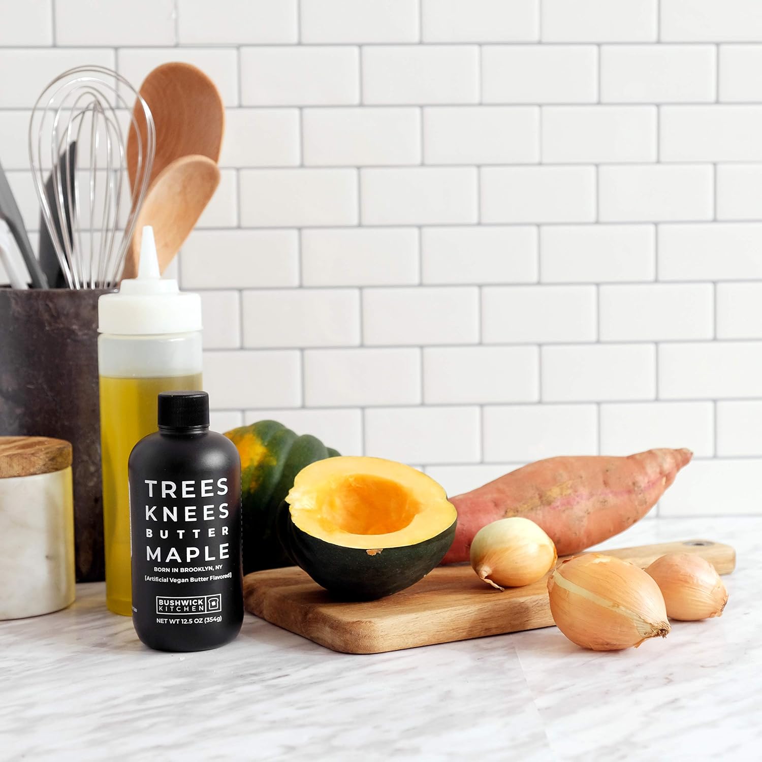 Trees Knees Spicy Maple Syrup, 11.5oz Grade A Organic Maple Syrup | Grade A Organic Maple Syrup - Habanero Infused - Made in the USA - Chicken, Bacon, Waffles & Breakfast Sandwiches
