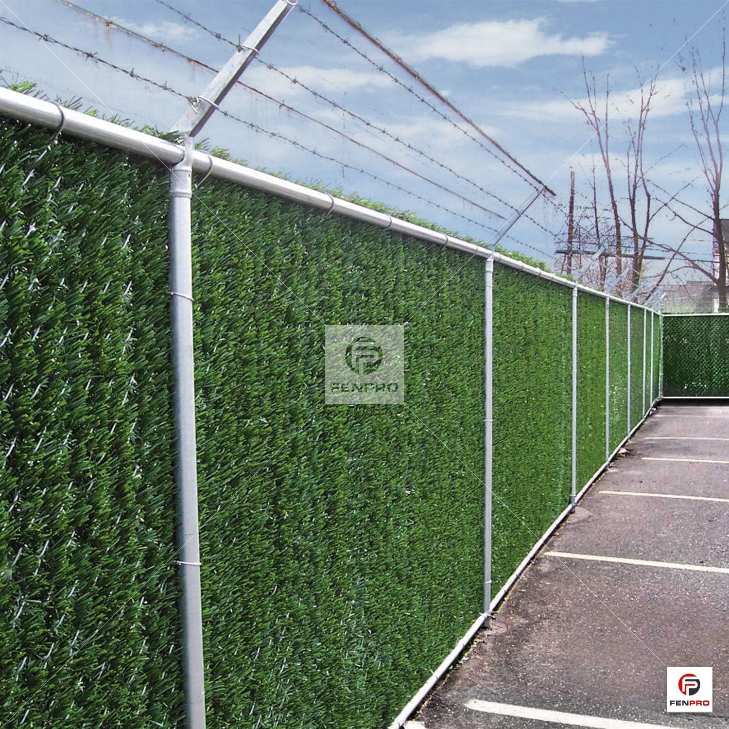 Privacy Fence Screen 4'x10' Hedge Slats for Chain Link, Heavy Duty | Privacy Artificial Grass Garden Fence for Outdoor Wall, Balcony, Patio,Yard, and For Dog Pet Hedge Slat | Heavy Duty