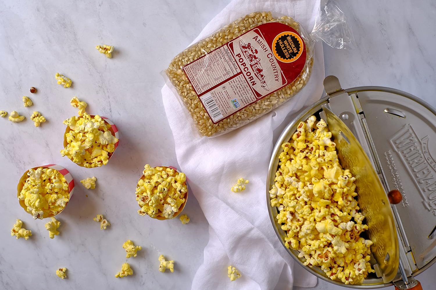 Amish Country Popcorn | 6 lb Bag | Medium White Popcorn Kernels | Old Fashioned, Non-GMO and Gluten Free (Medium White - 6 lb Bag)