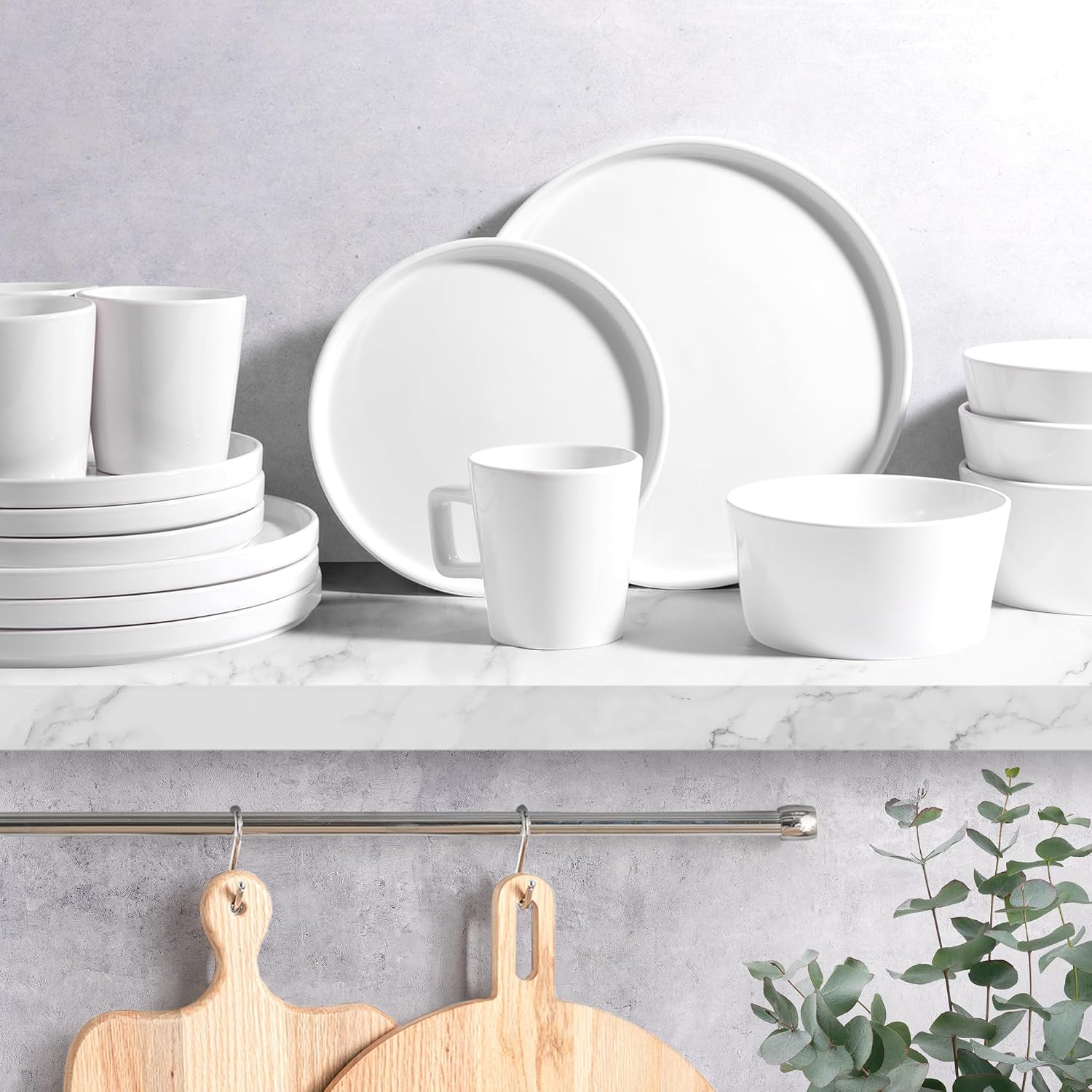 Zulay Kitchen Luna Plates and Bowls Sets, 16 Piece Modern Porcelain Dish Set for 4, Chip and Scratch Resistant Square Dinnerware Set
