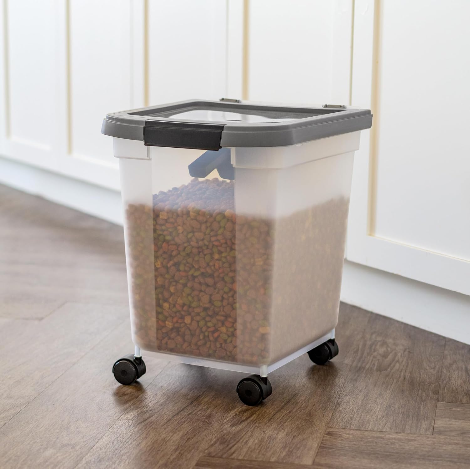 IRIS USA Dog Food Storage Container, Up to 25 lbs, Black, Made in USA | Wheels for Mobility, Airtight Seal, BPA-Free, Best for Bird Seed, Cat food, Cat Litter, Chicken Feed, Pellets