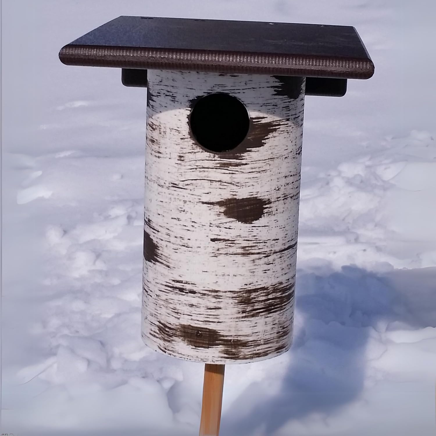 DutchCrafters Pole Mount Gilbertson Bluebird House with Removable Base, Durable Weatherproof Birdhouse Blue Bird Nesting Box for Outdoors (Poly Roof, 1 1/2" Entrance Hole)