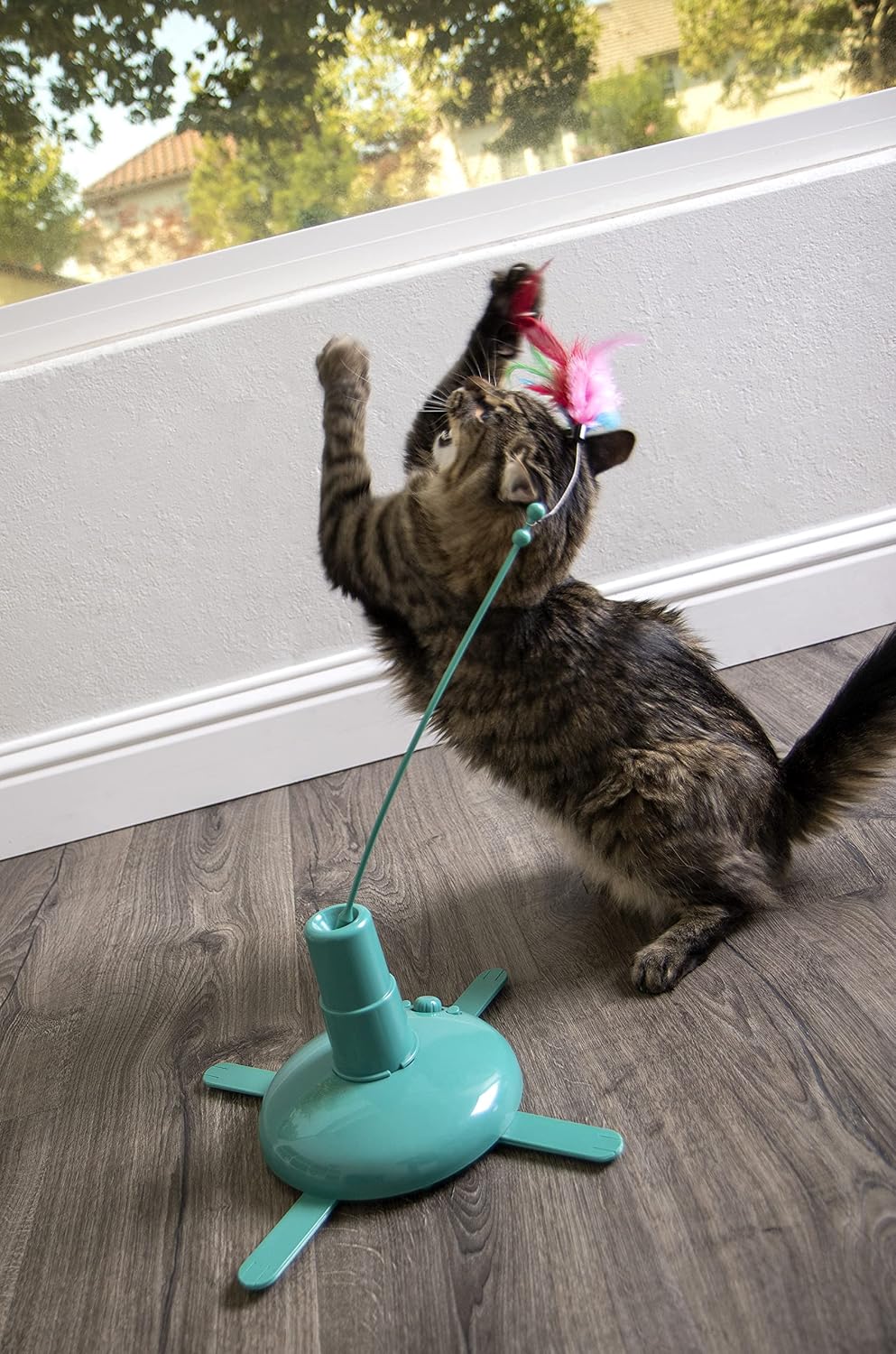 SmartyKat Electronic Motion/Moving Toys for Cats & Kittens, Battery Powered, Mimics Motion of Real Prey, Fun & Interactive Play - Multiple Styles