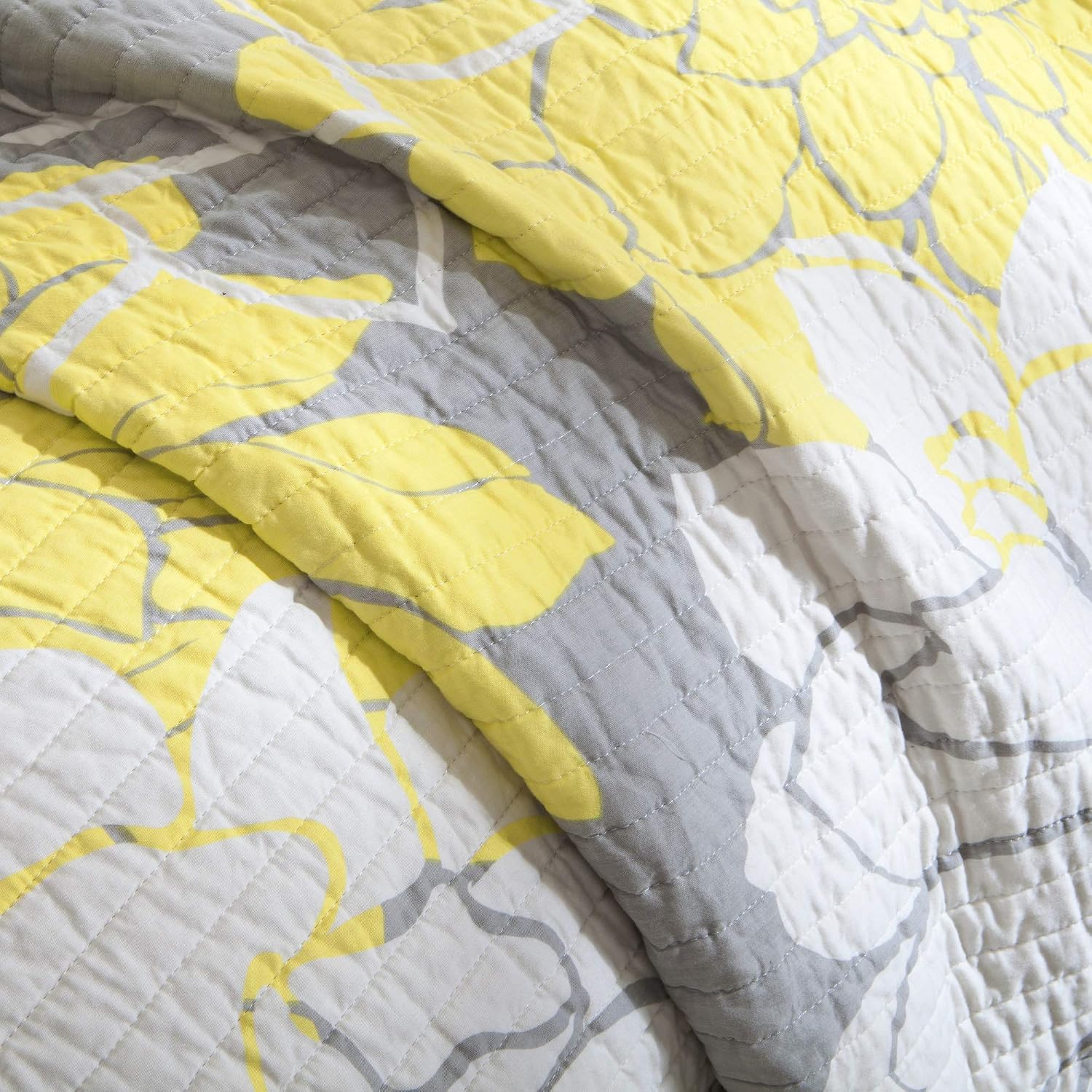 Madison Park Cotton Casual Floral Quilt Set, 6PC Full/Queen Coverlet | Channel Stitching Design, All Season, Lightweight Coverlet Bedspread Bedding, Shams, Decorative Pillows, Taupe Grey/Purple