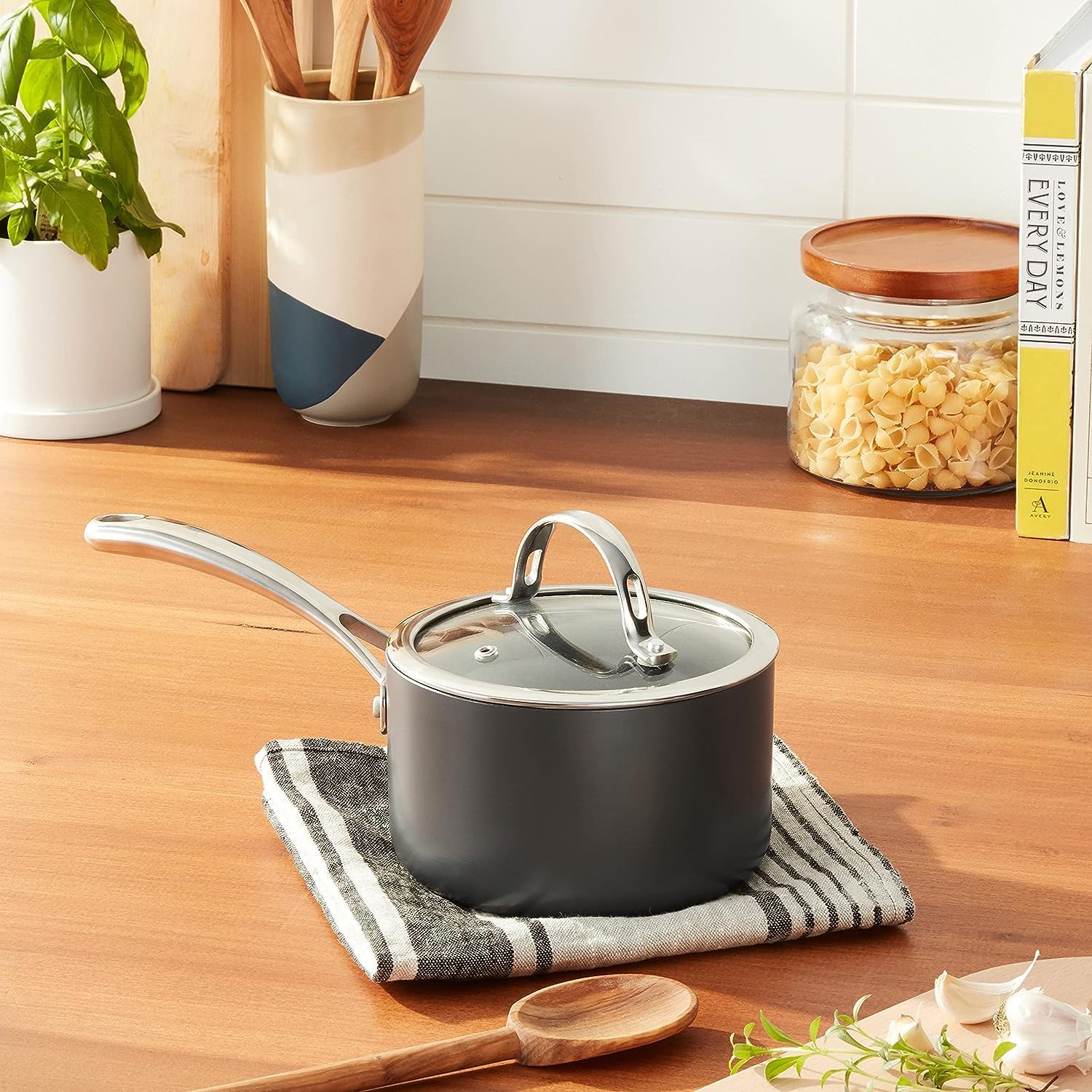 Cooks Standard Classic 2 Quart Hard Anodized Nonstick Saucepan with Glass Lid