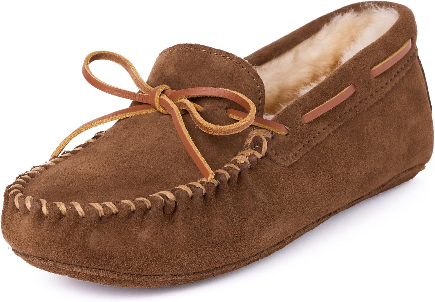 Minnetonka Men's Sheepskin Softsole Moccasin Slipper
