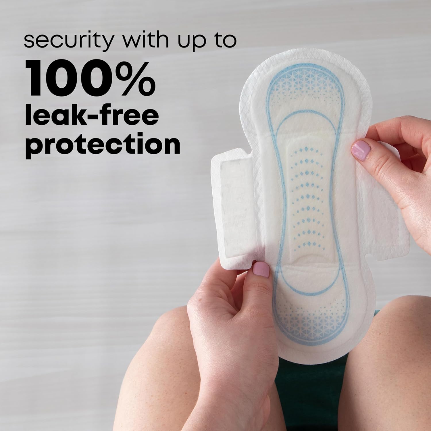 U by Kotex Clean & Secure Ultra Thin Pads, Regular Absorbency, 176 Count (4 Packs of 44) (Packaging May Vary)